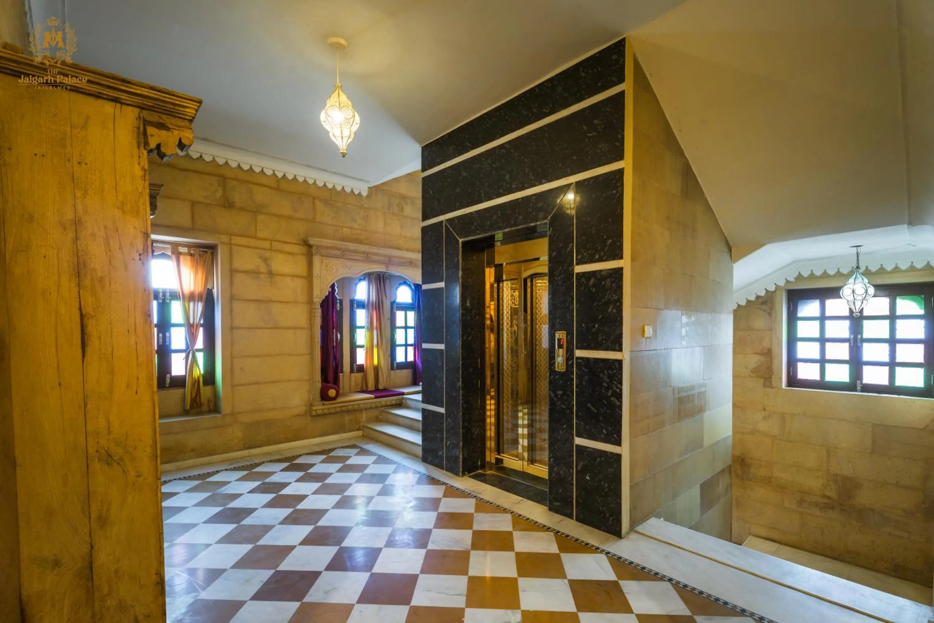 elevator in The Jaigarh Palace Jaisalmer