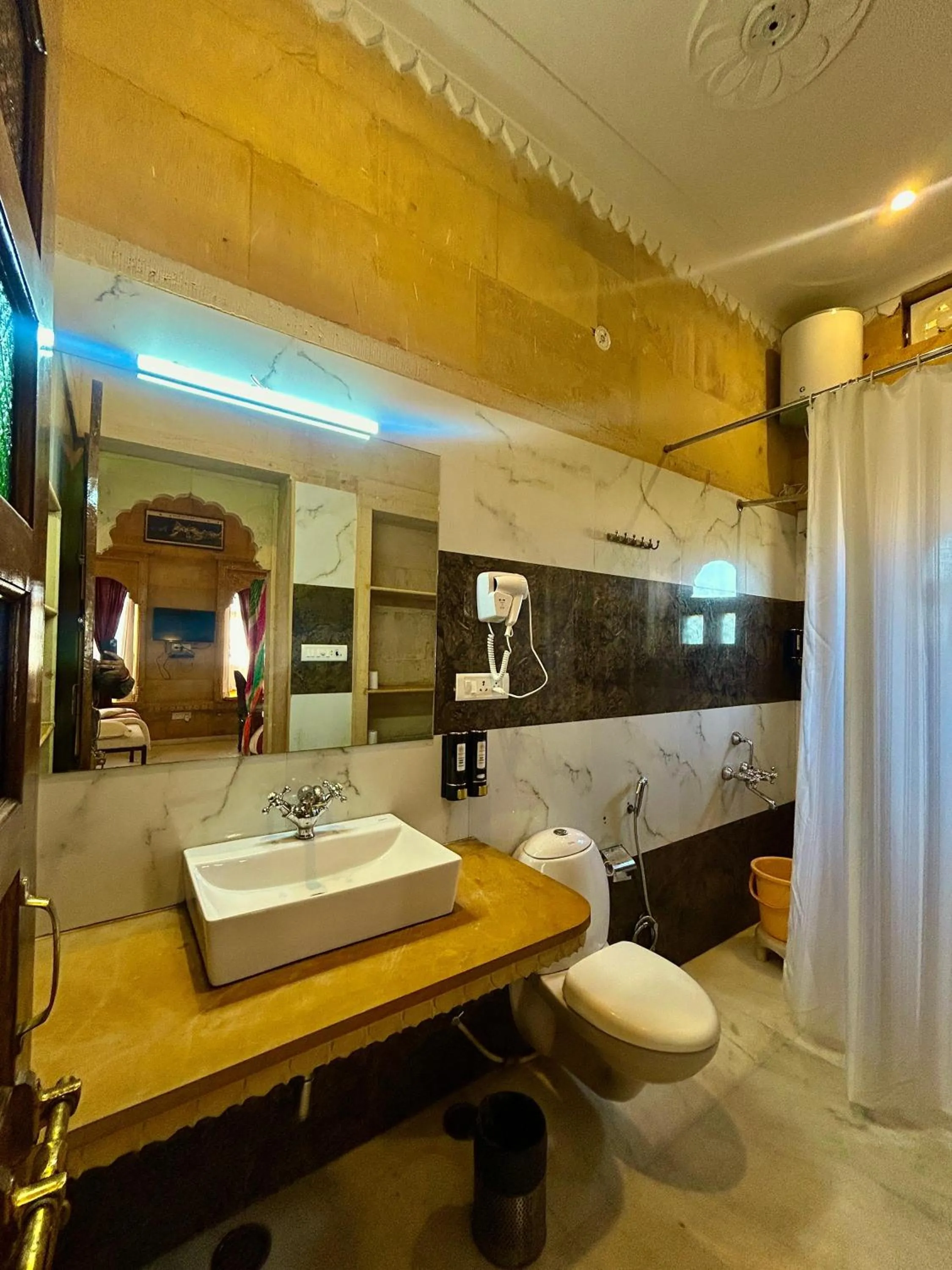 Bathroom in The Jaigarh Palace Jaisalmer