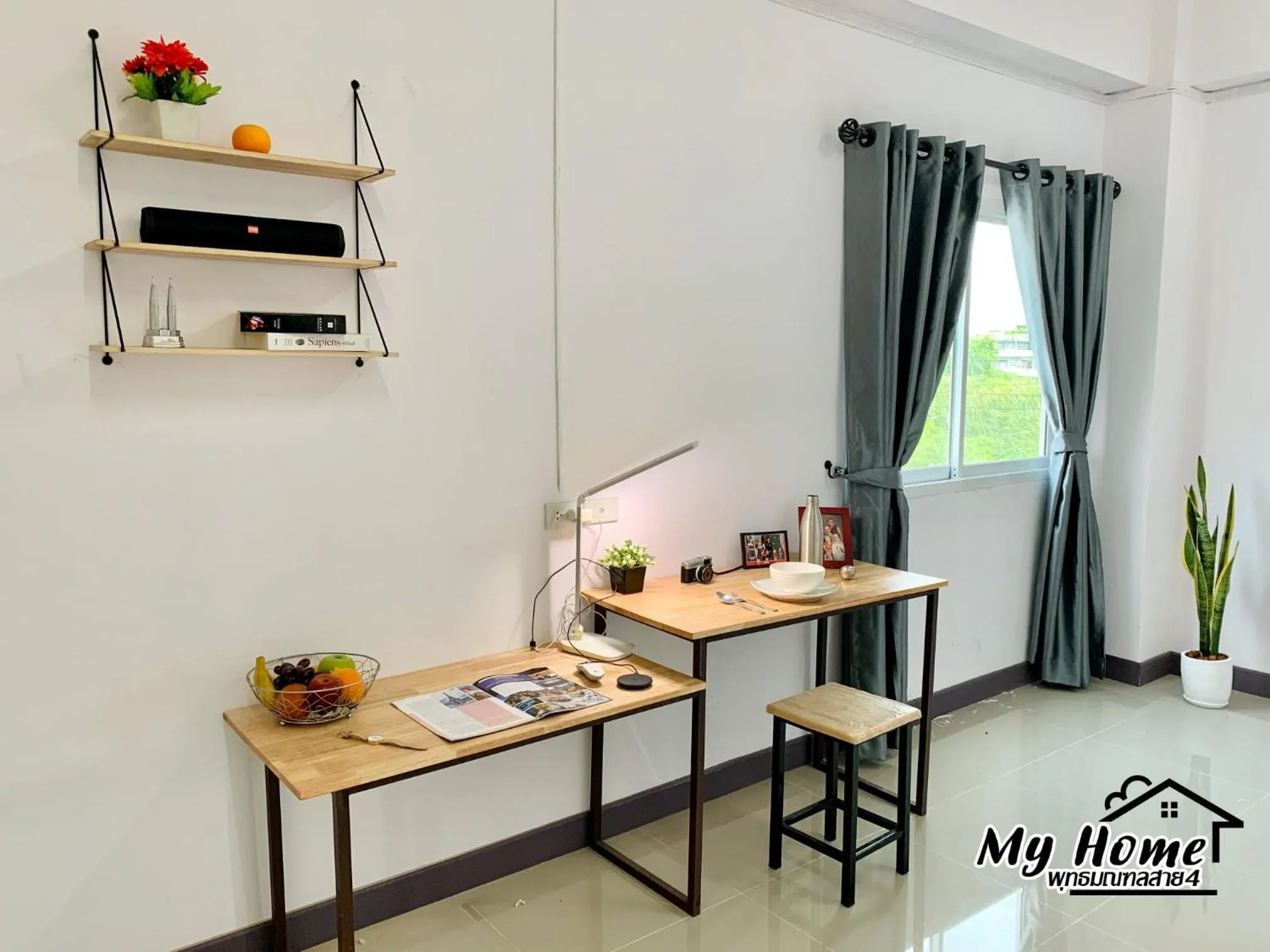 Seating area in MY HOME Hotel - Phutthamonthon 4 Road, near Mahidol University Salaya