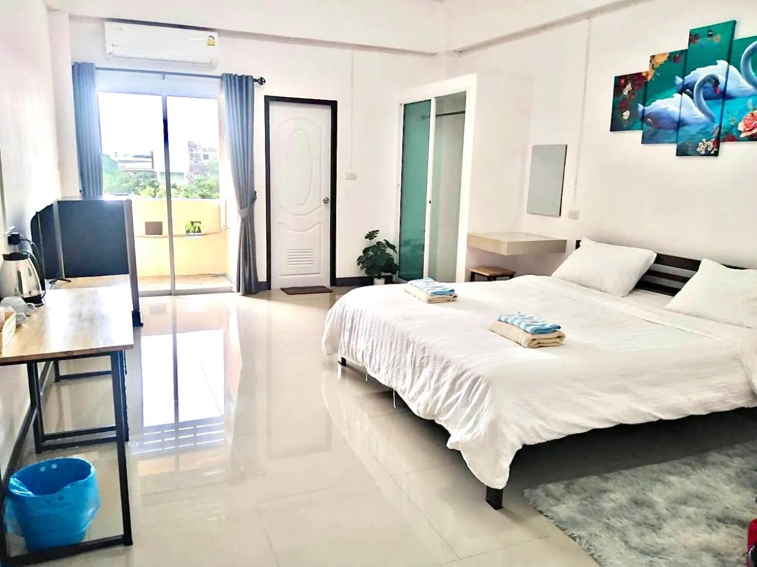 Bedroom, Bed in MY HOME Hotel - Phutthamonthon 4 Road, near Mahidol University Salaya