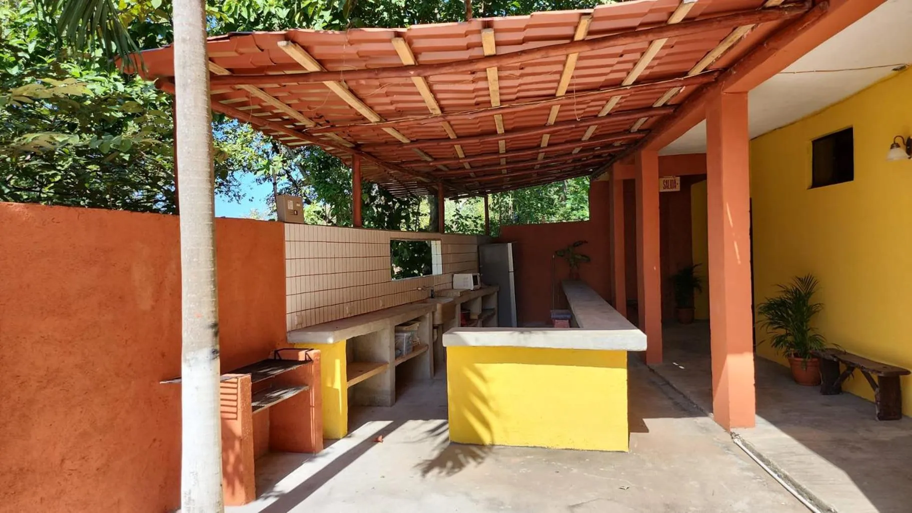 Off site in Georgi, Junquillal