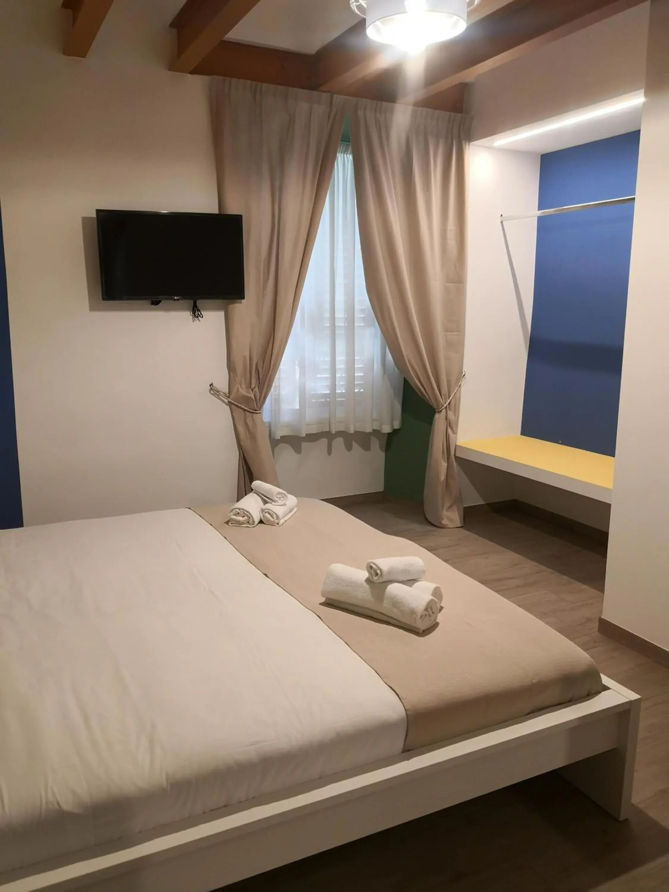 Superior King Room in Vatican Italian rooms Superior King Room in Vatican Italian rooms