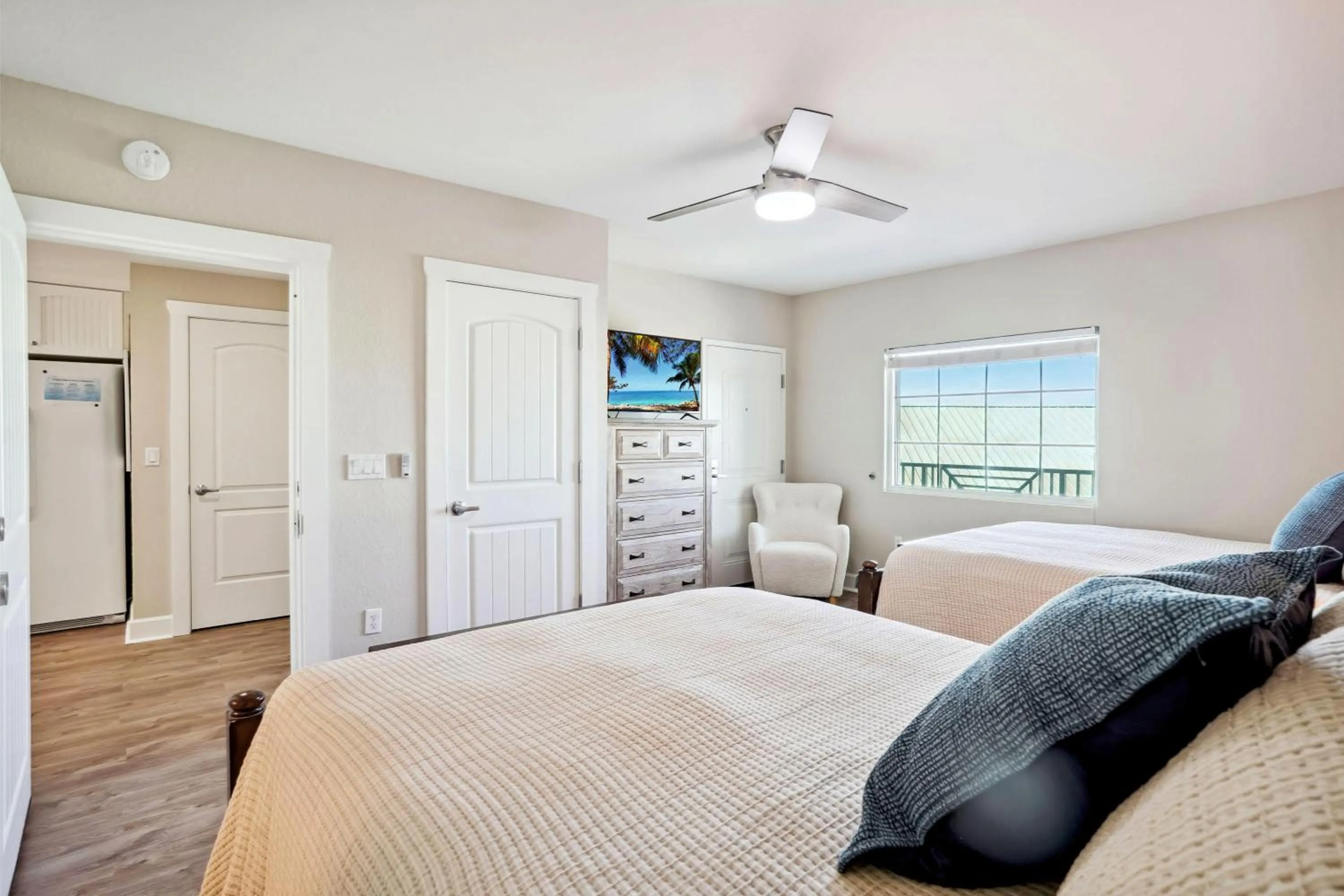 Bed in Harbourside 7718- Premier