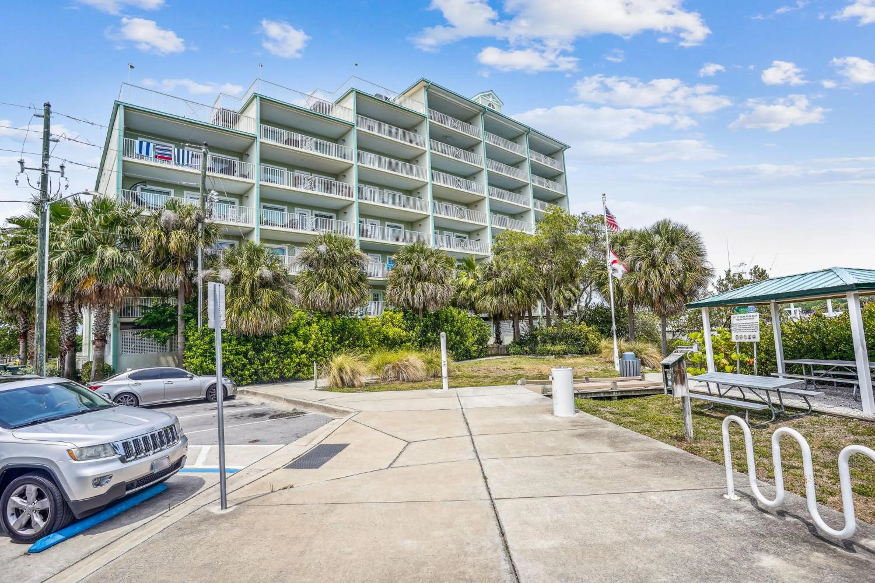 Harbourside 7718- Premier