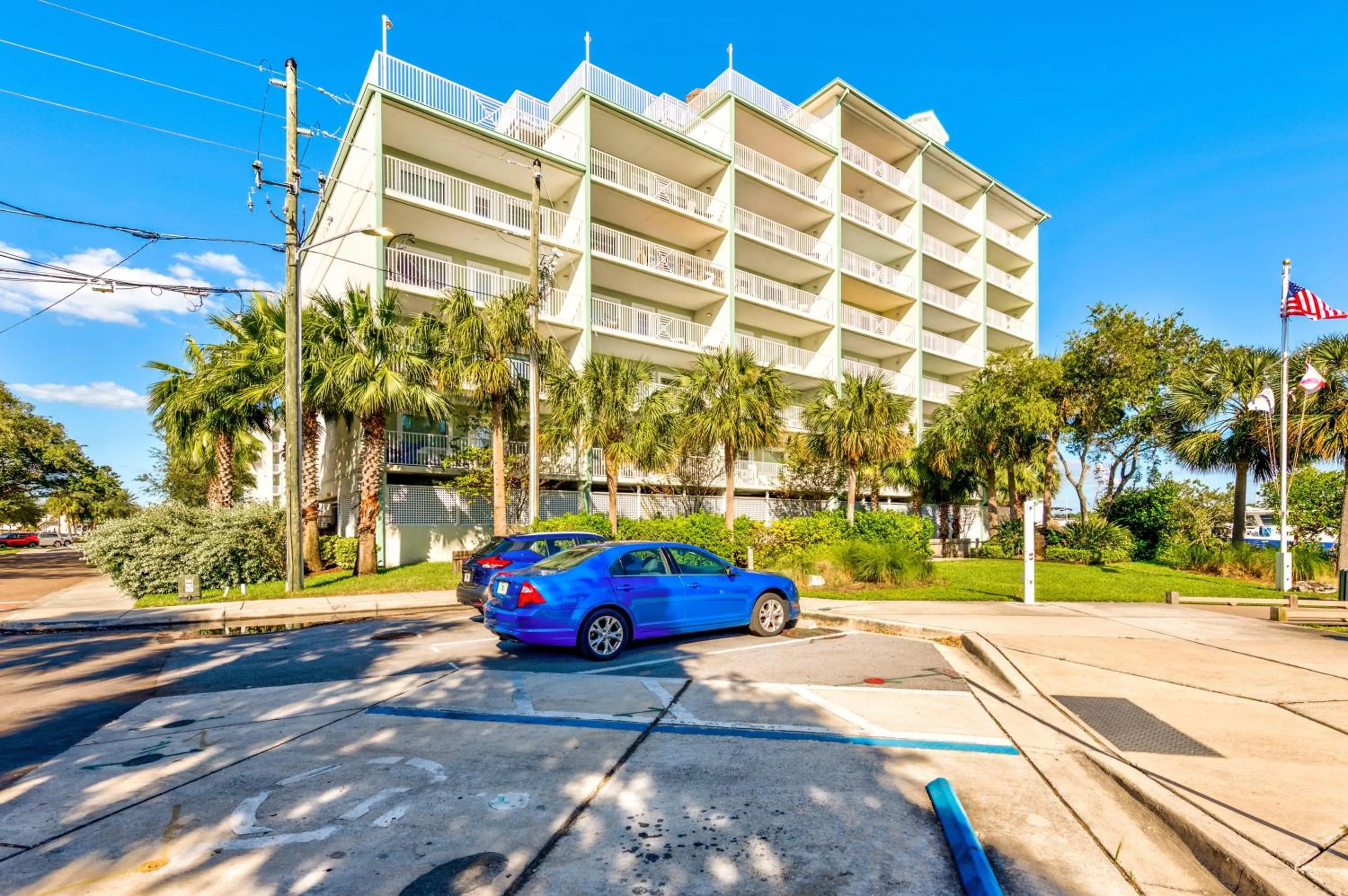 Harbourside 7718- Premier