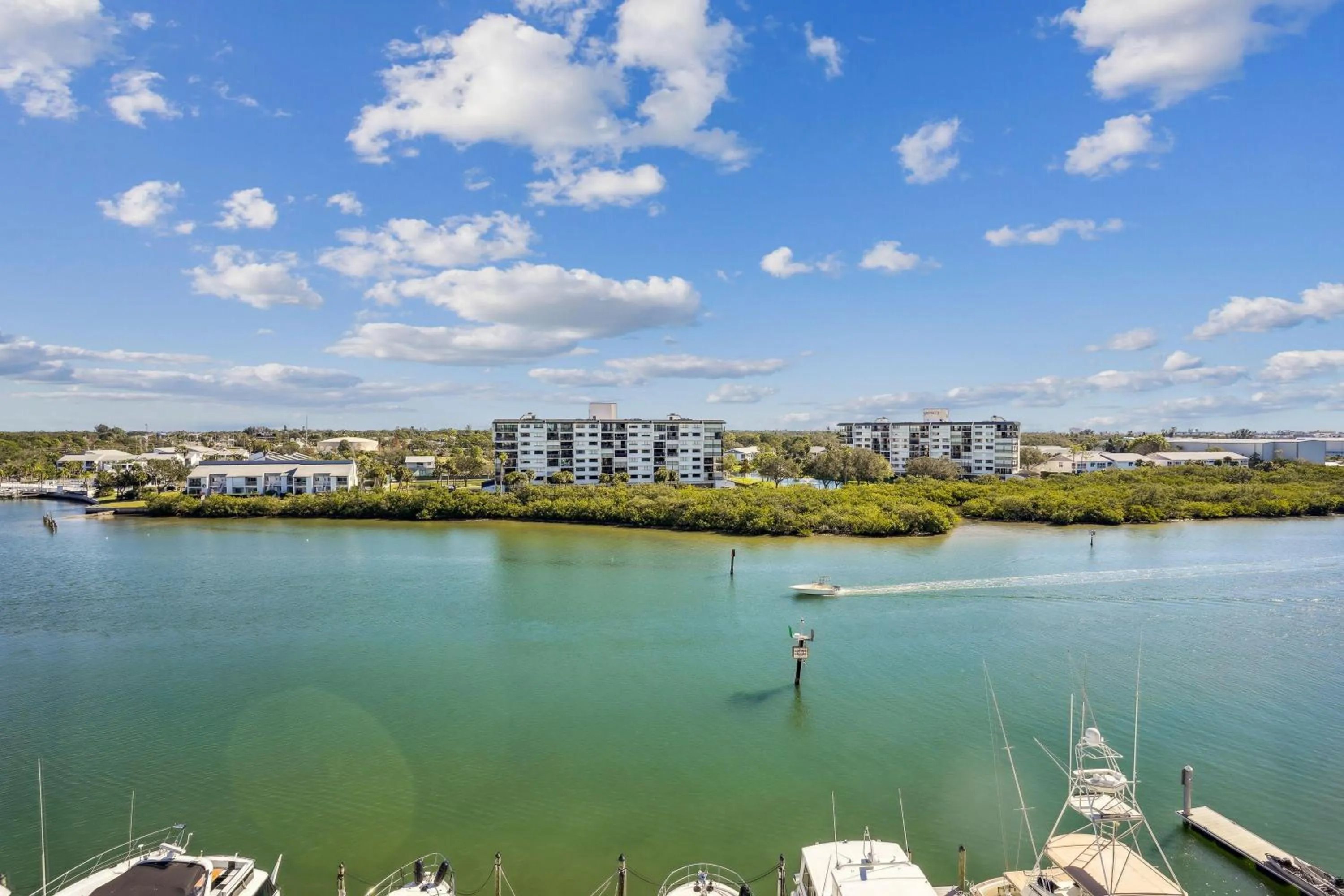 Harbourside 7718- Premier