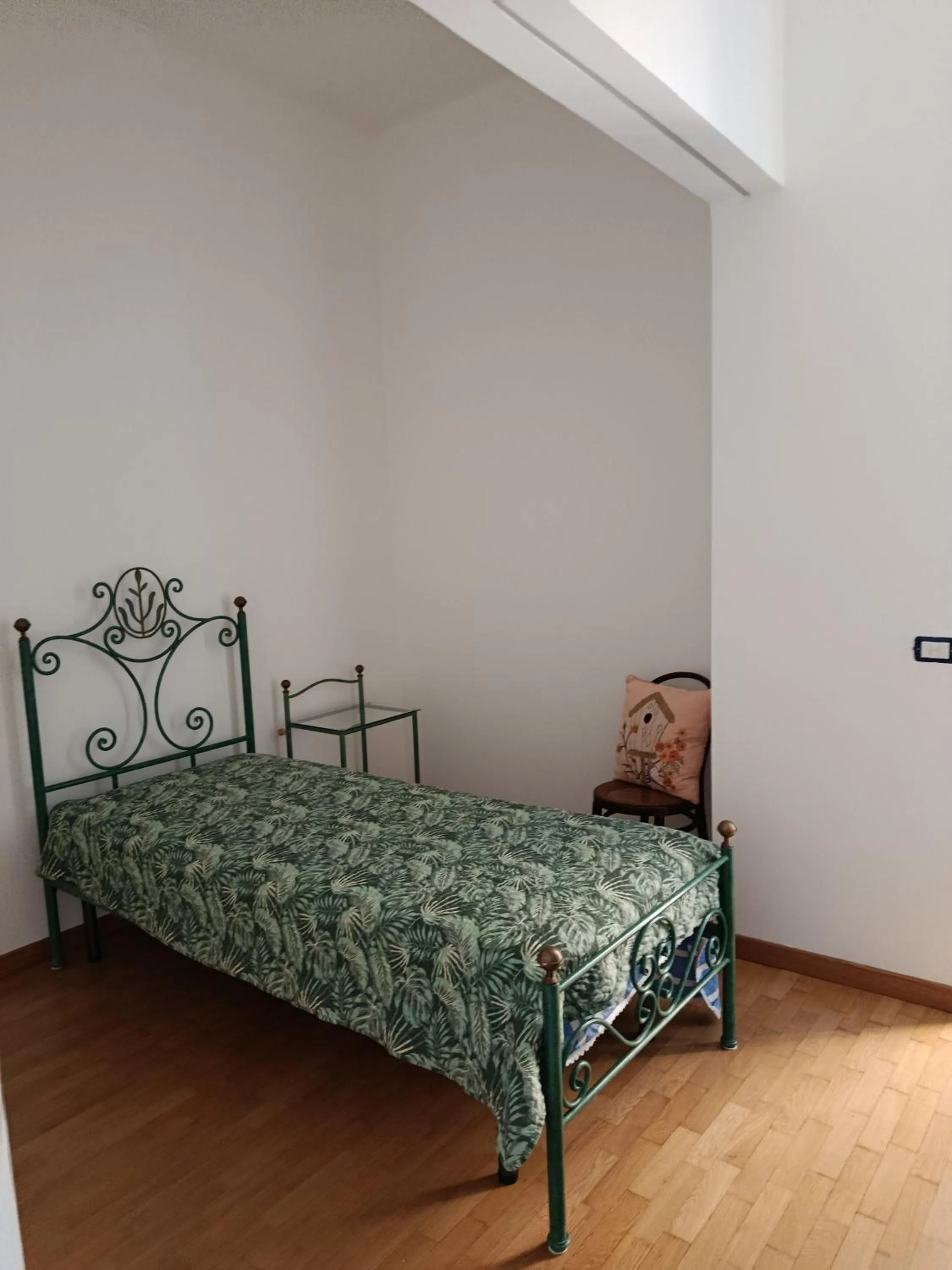 Photo of the whole room, Bed in Salerno Eremita Apartment