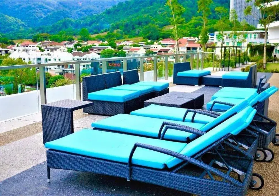 Swimming pool in THE LANDMARK BY KATANA New 3BR Grand Seaview Homestay at Gurney 无敌海景三房套房 Swimming pool in THE LANDMARK BY KATANA New 3BR Grand Seaview Homestay at Gurney 无敌海景三房套房