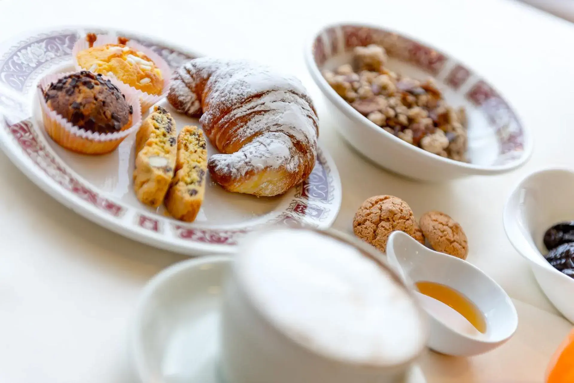 Continental breakfast in Hotel President