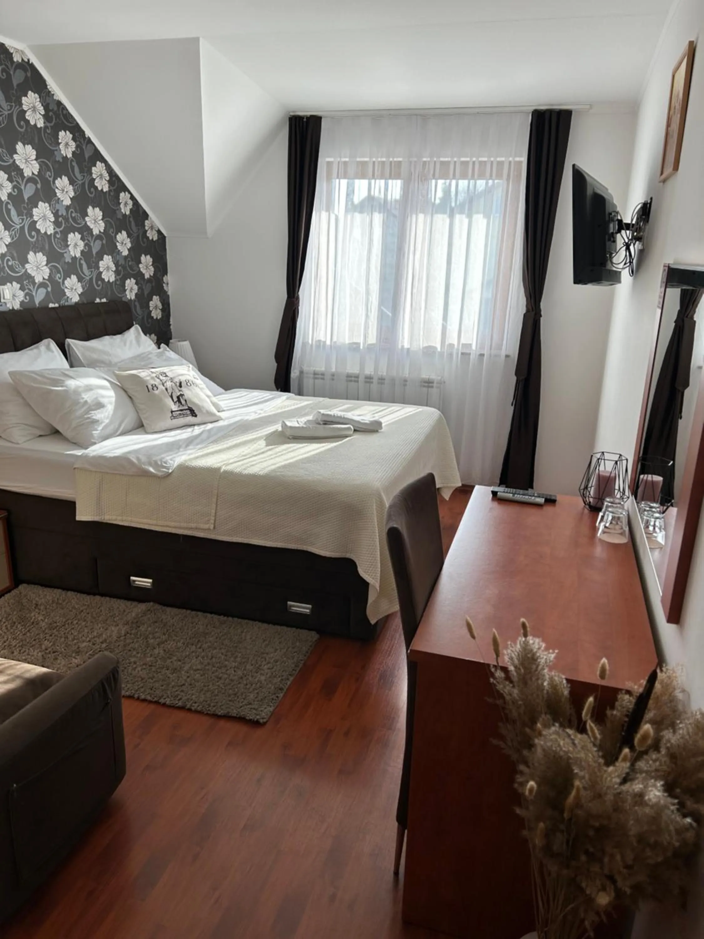 Double or Twin Room in Villa Čančar