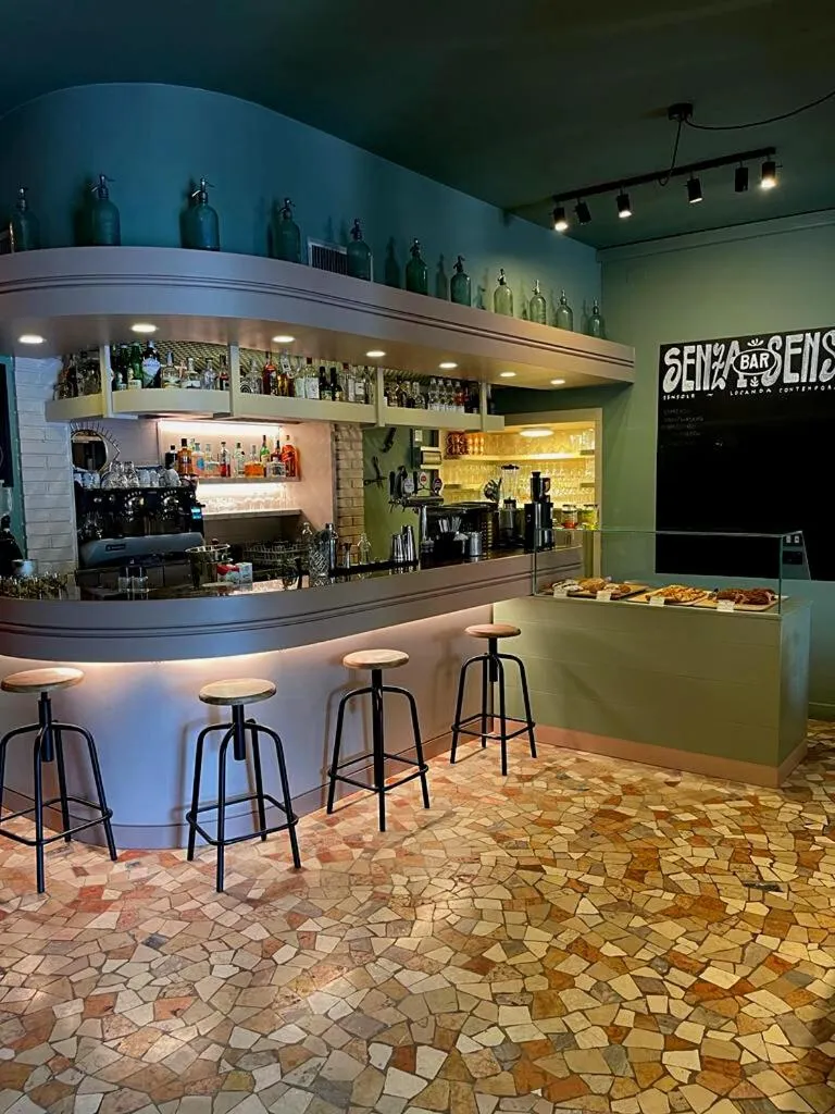 Lounge or bar in Sensole locanda contemporanea