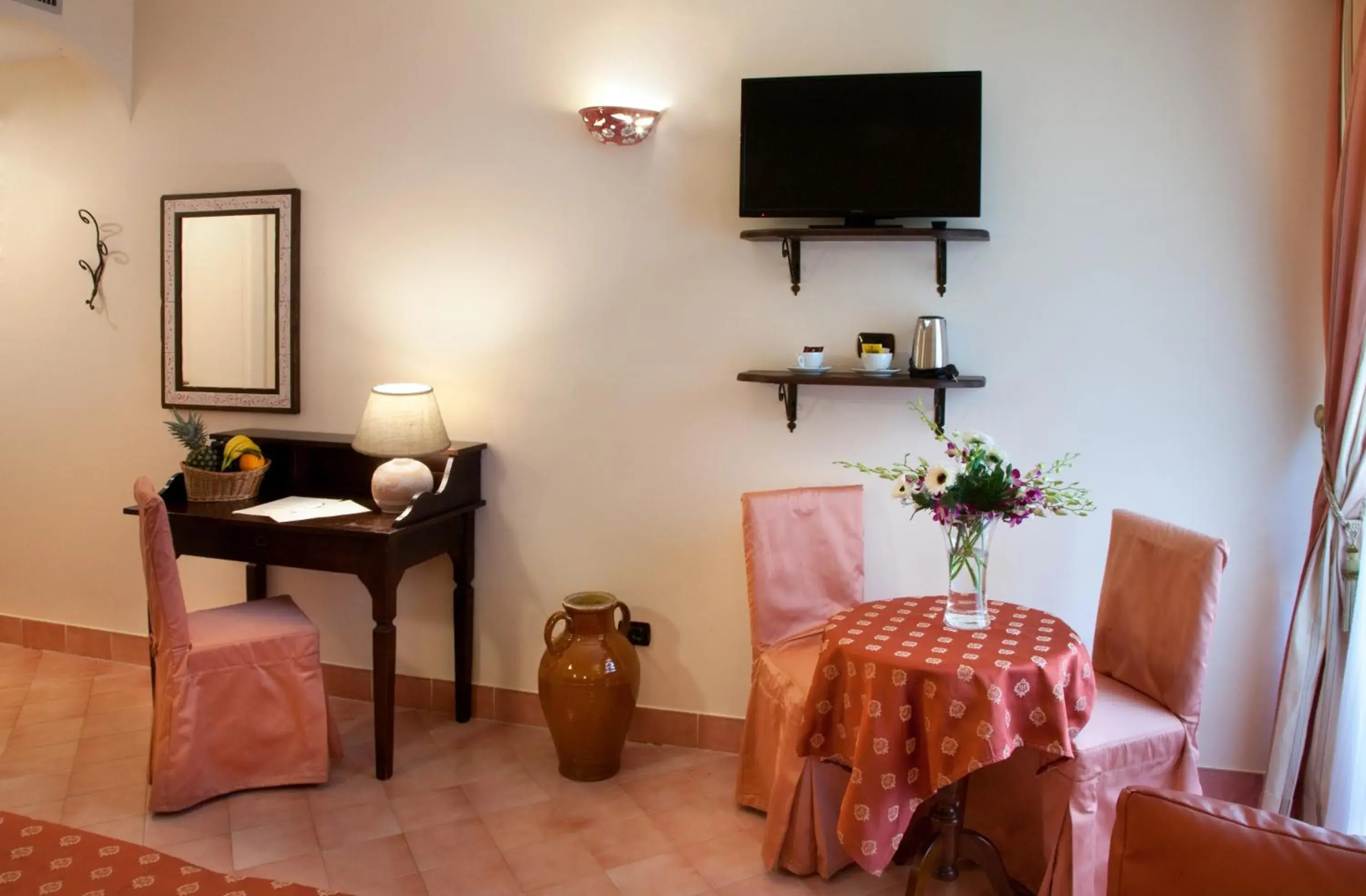 Comfort Room in Hotel L'Antico Convitto Comfort Room in Hotel L'Antico Convitto