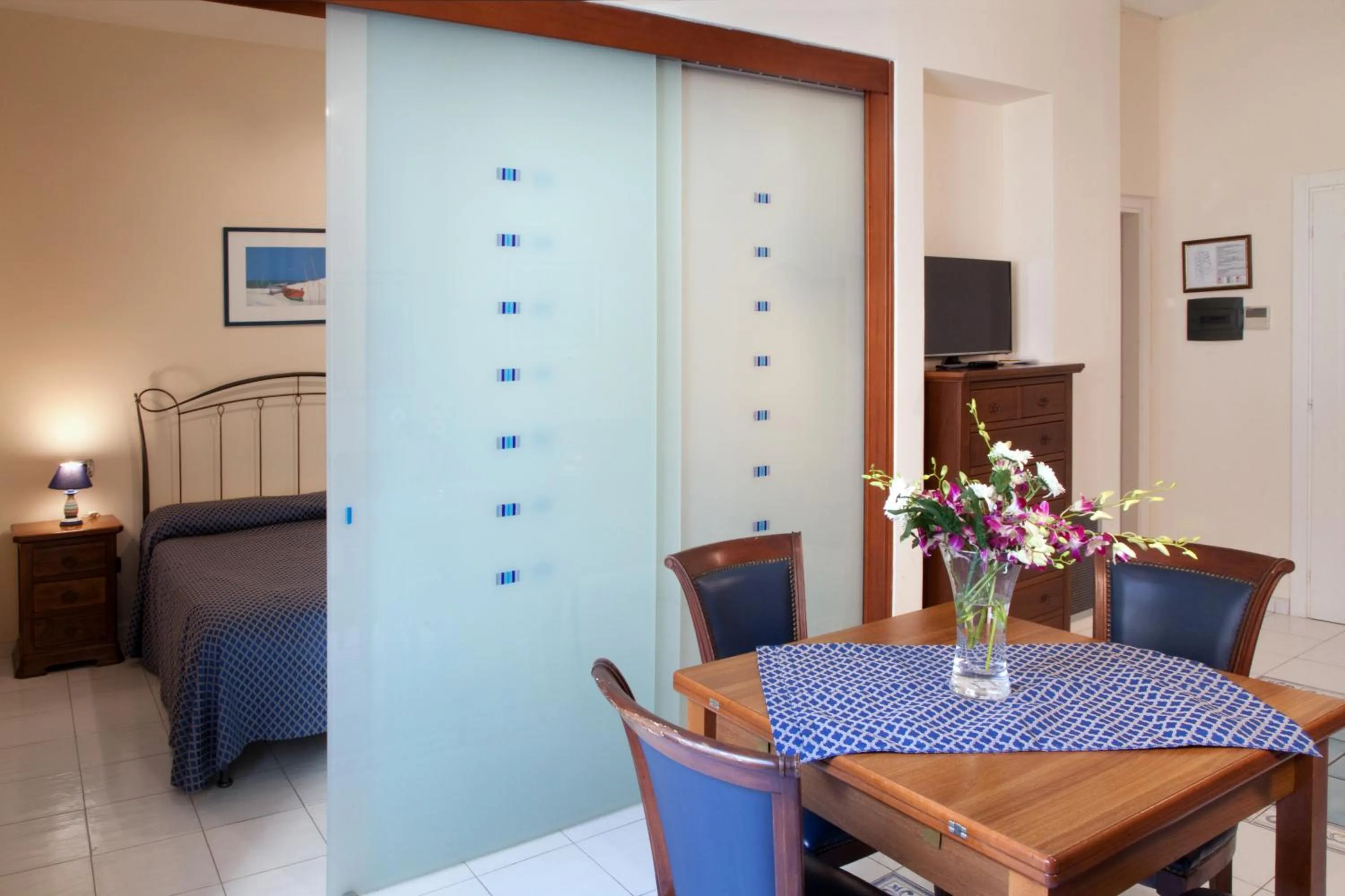 Living room, Bed in Hotel L'Antico Convitto