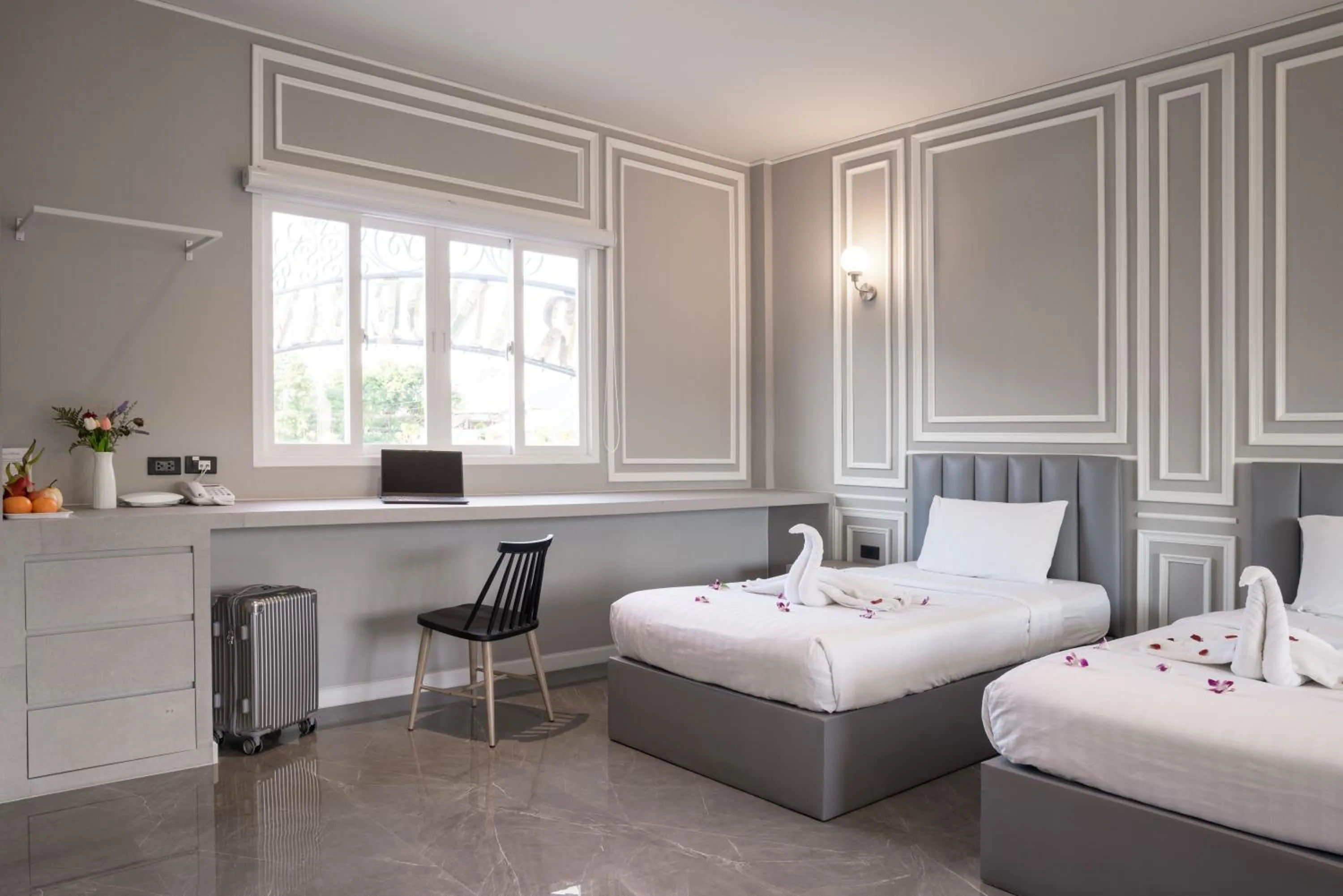 Photo of the whole room, Bed in Grandbangsaray