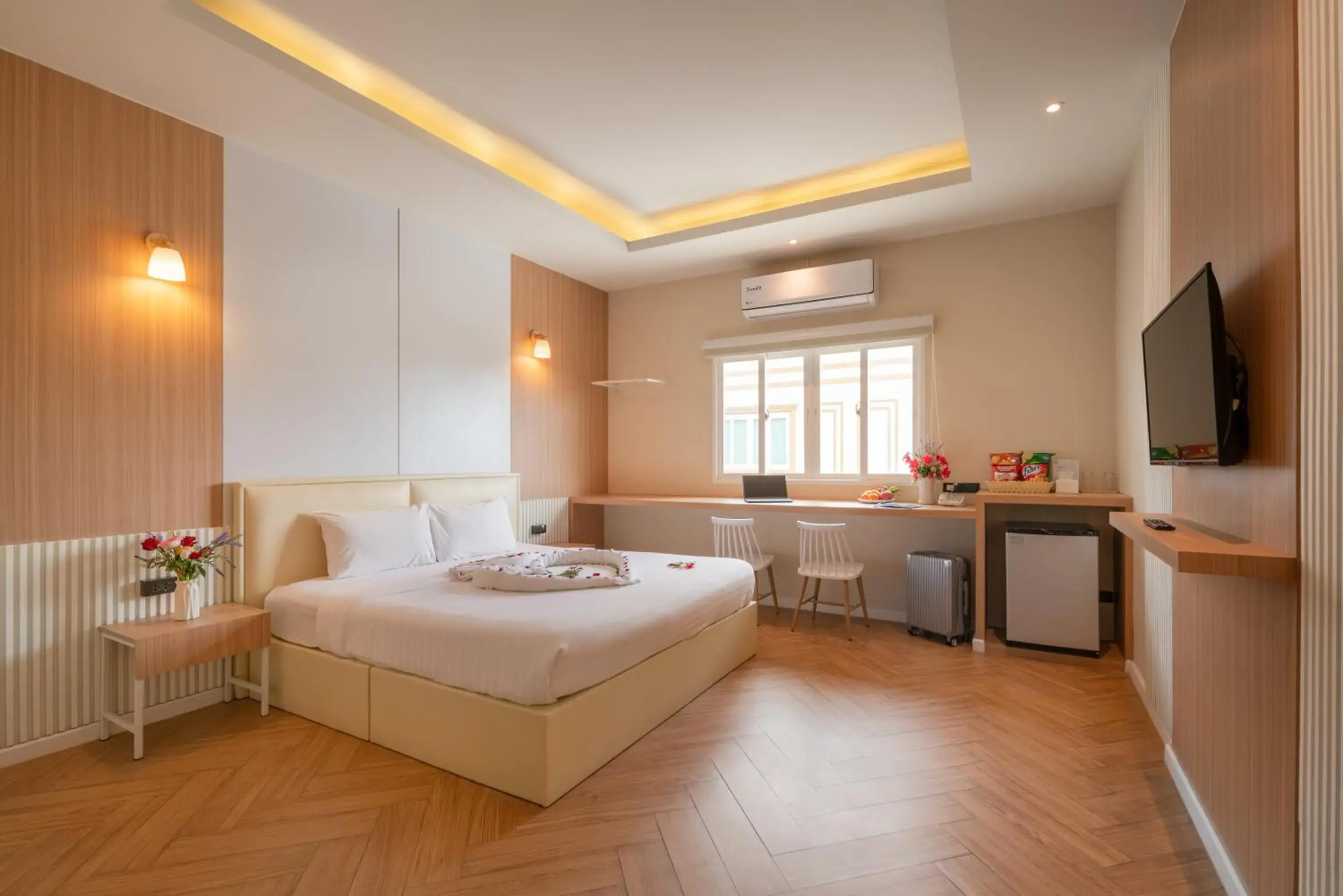 Photo of the whole room, Bed in Grandbangsaray Photo of the whole room, Bed in Grandbangsaray