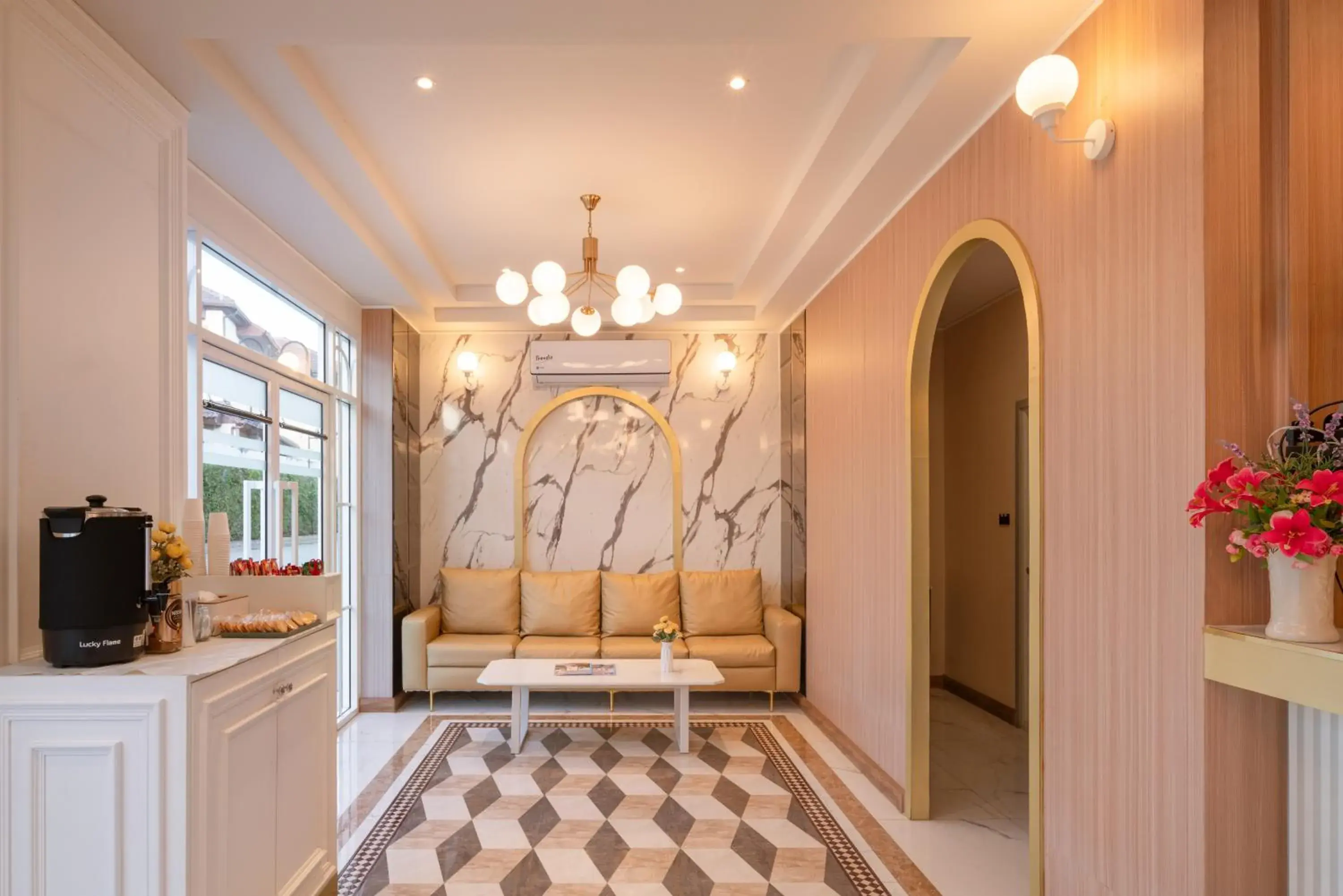 Lobby or reception in Grandbangsaray Lobby or reception in Grandbangsaray