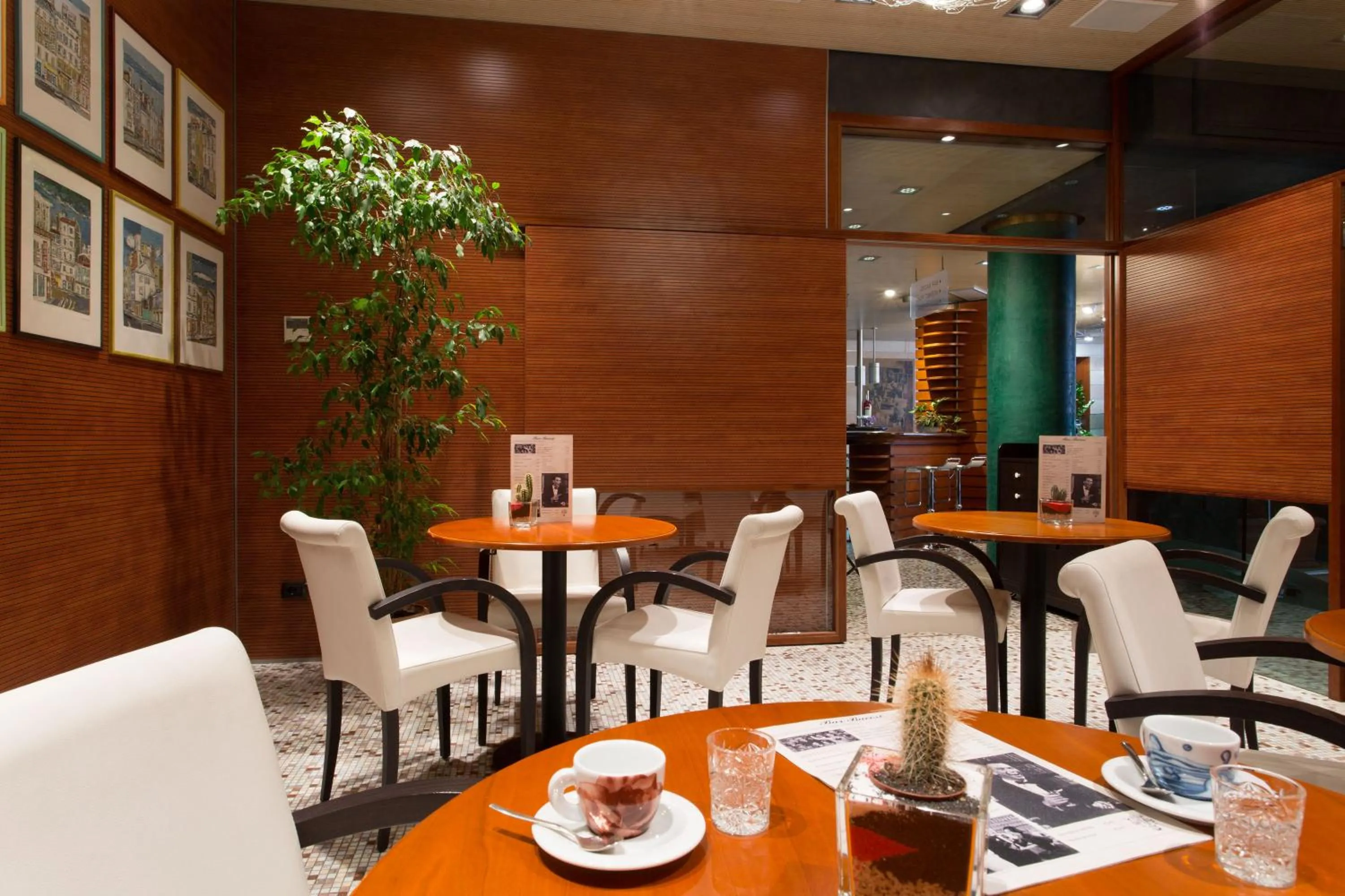 Business facilities in Hotel Firenze