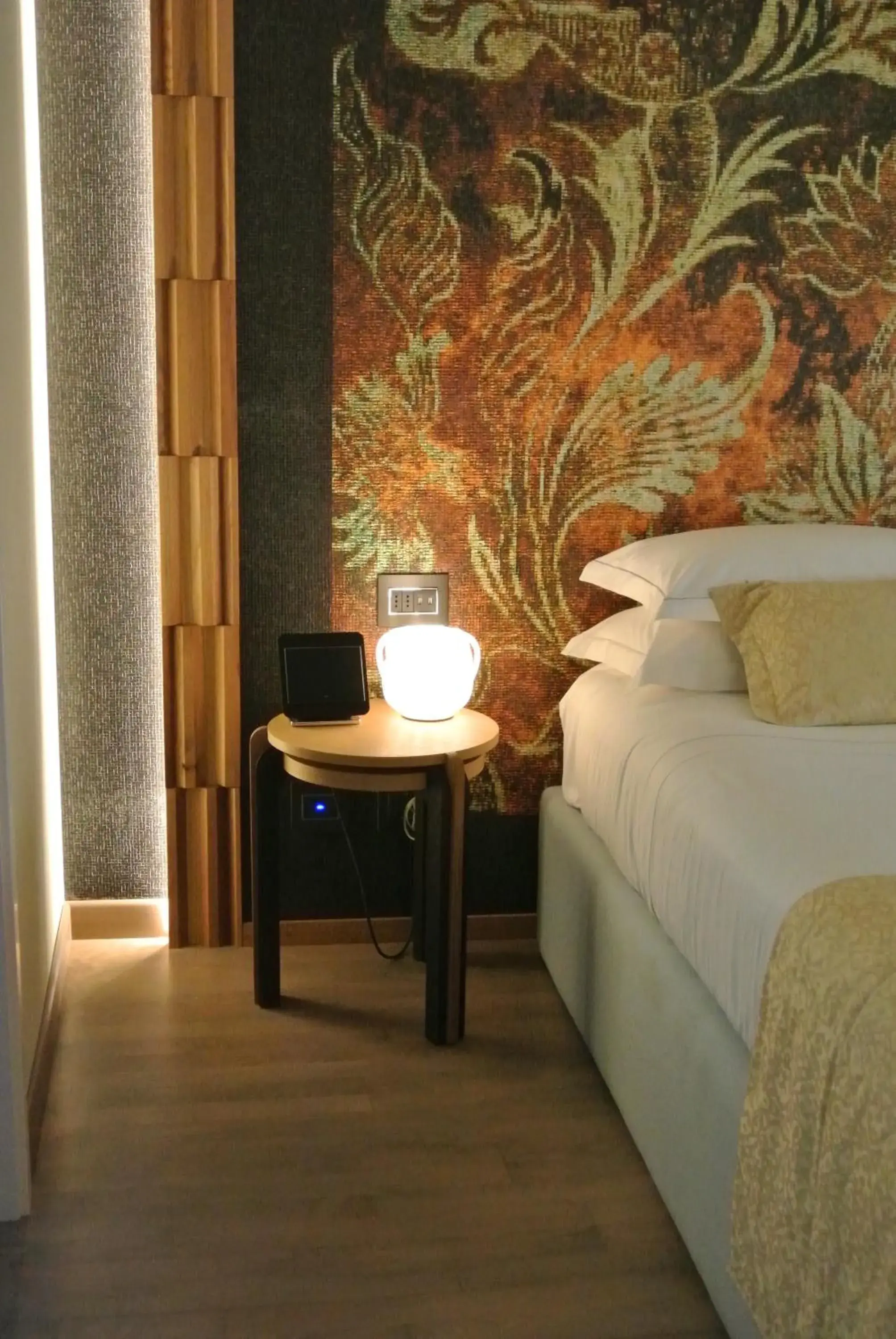 Photo of the whole room, Bed in Hotel Firenze Photo of the whole room, Bed in Hotel Firenze