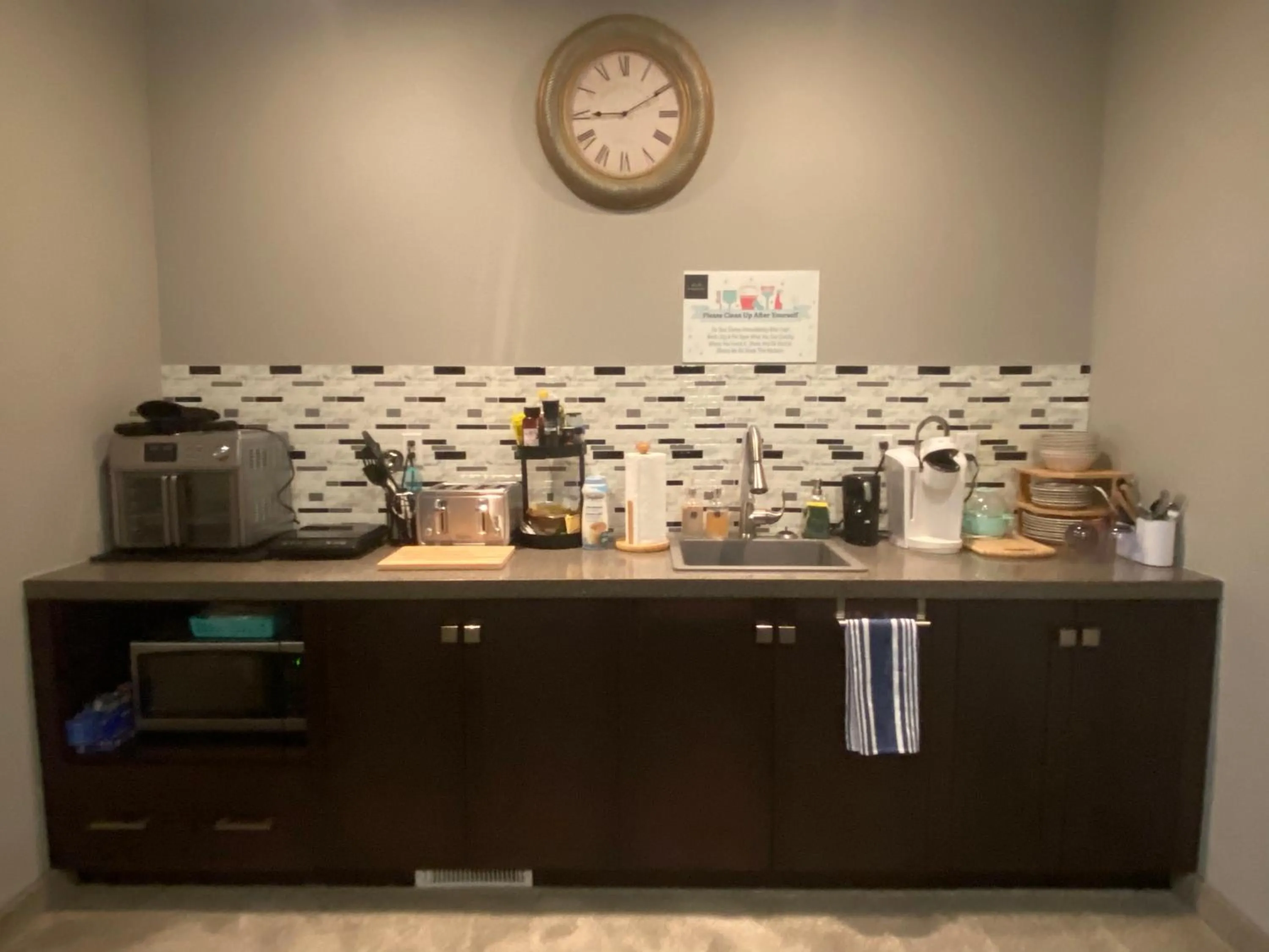 Kitchen or kitchenette in Stay549