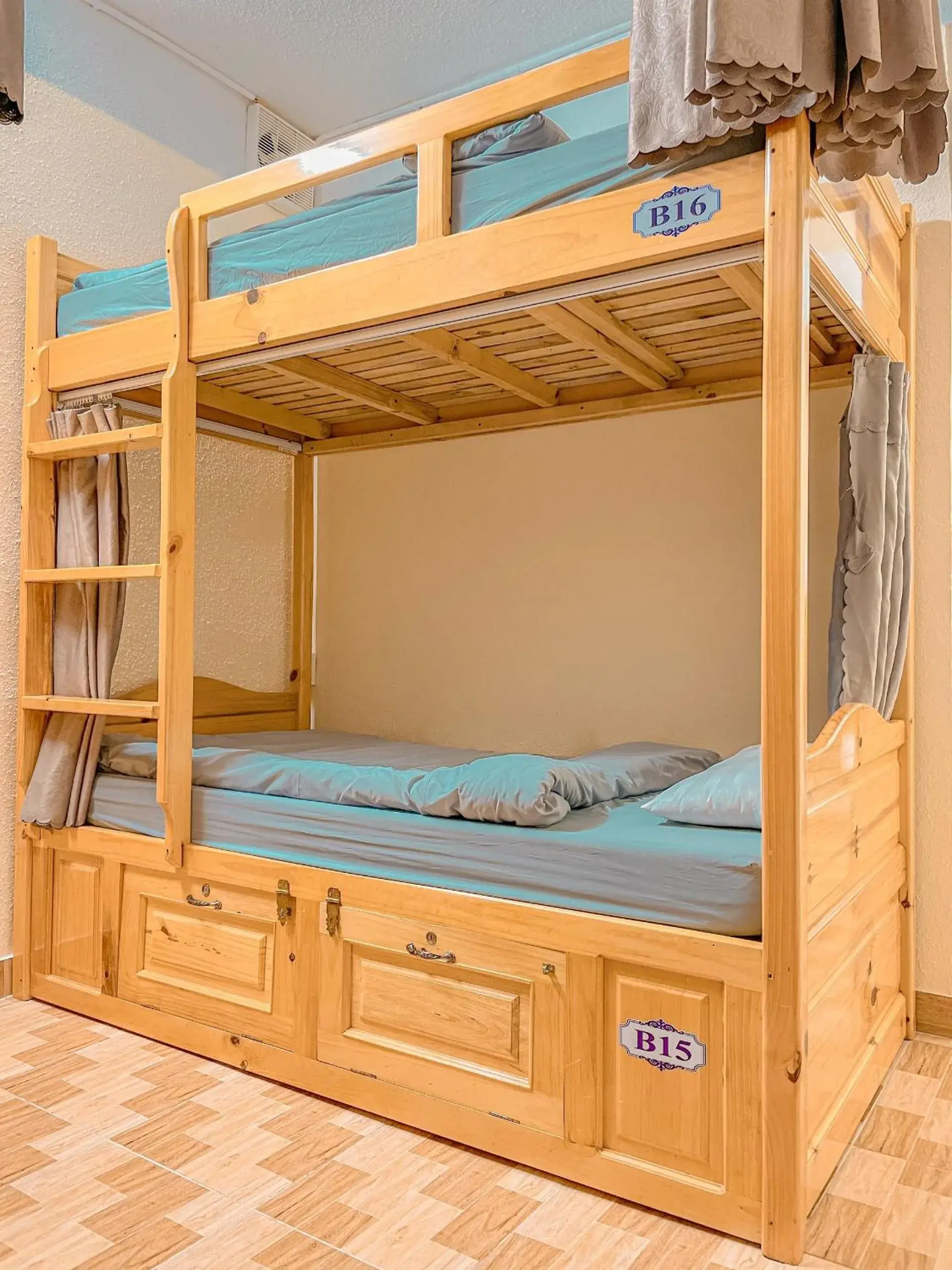 bunk bed in SHIN VILLAGE HOTEL bunk bed in SHIN VILLAGE HOTEL