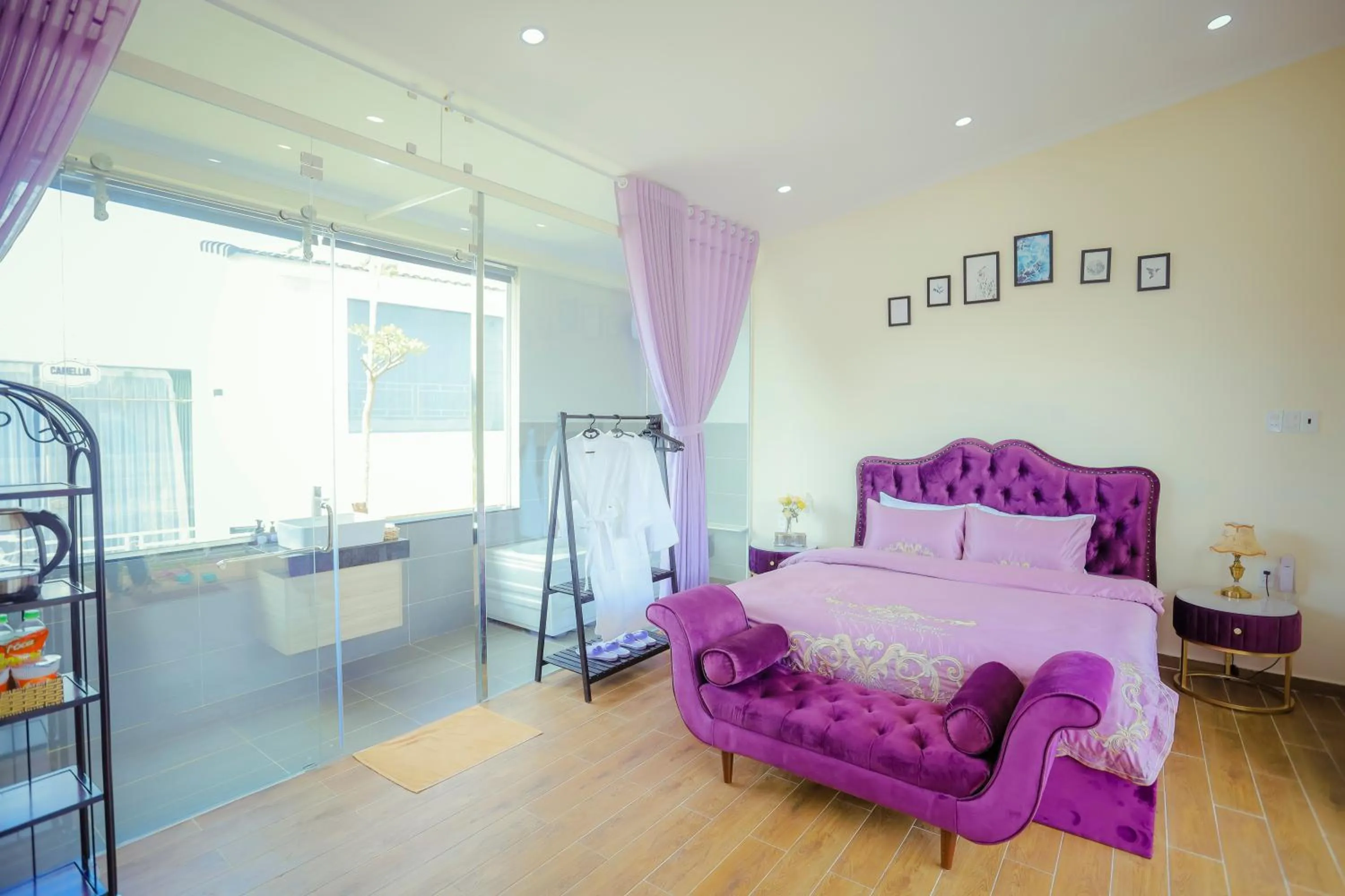 Bed in SHIN VILLAGE HOTEL