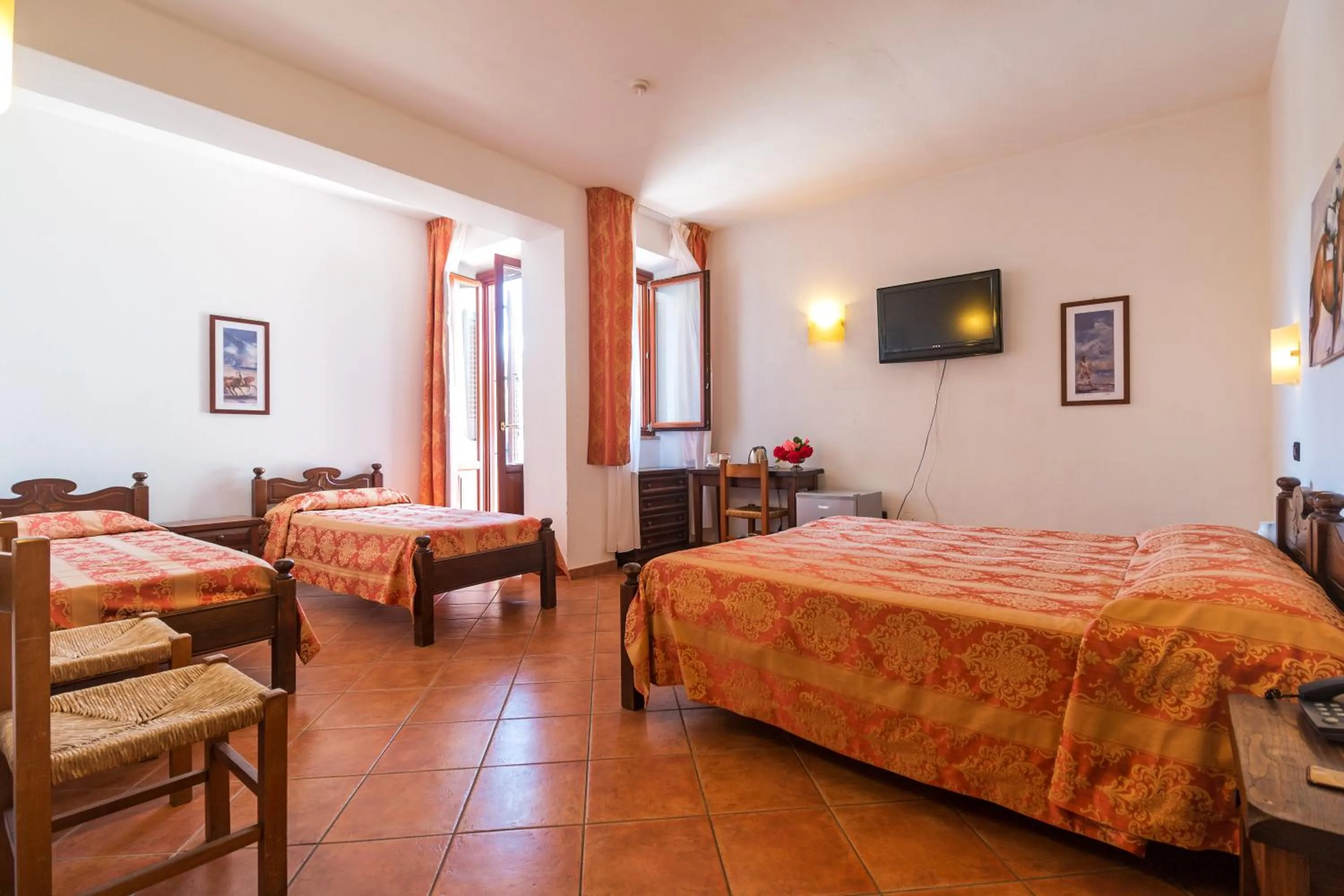 Photo of the whole room, Bed in Hotel Il Querceto