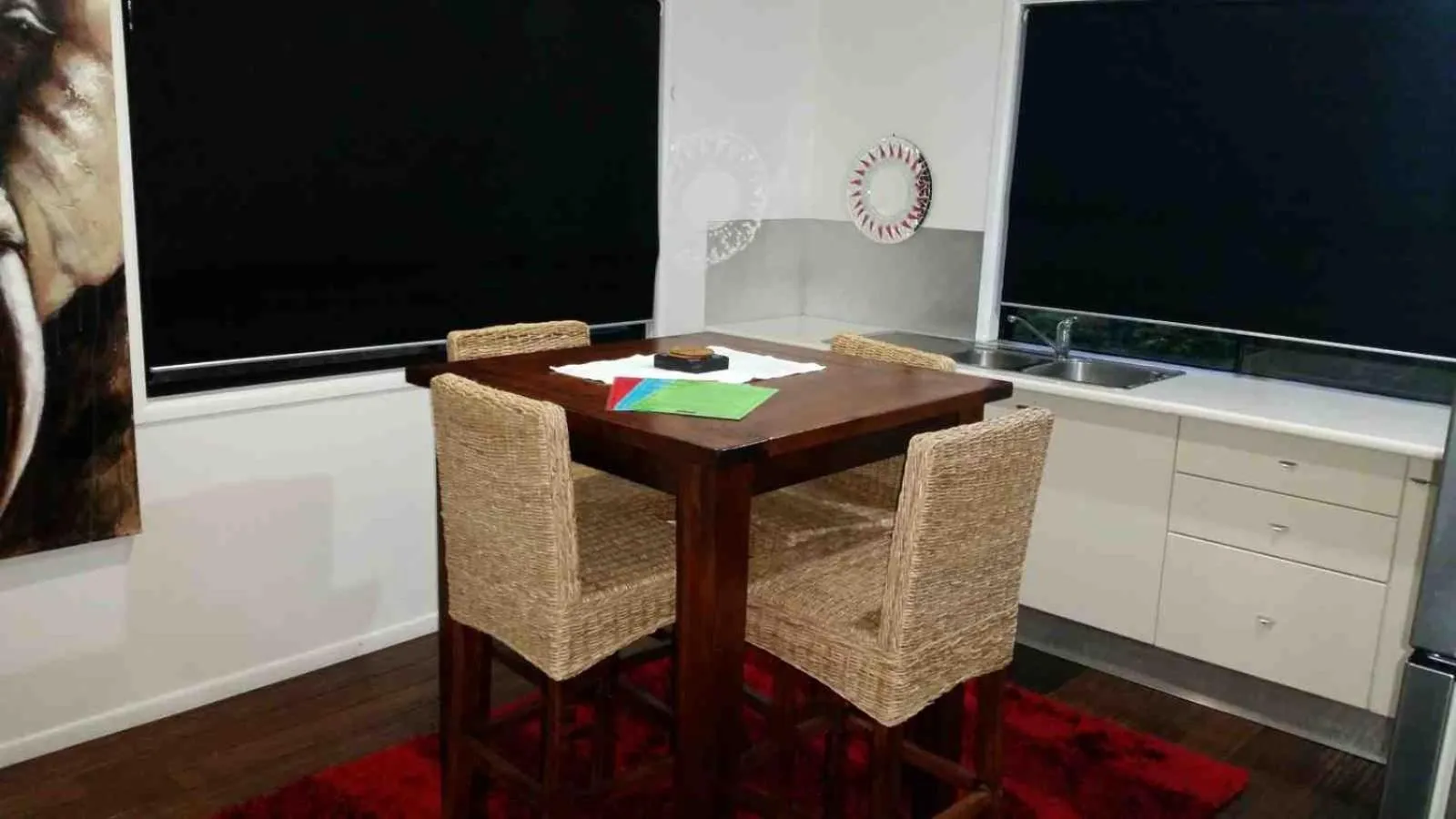 Dining area in Alaya Ascend