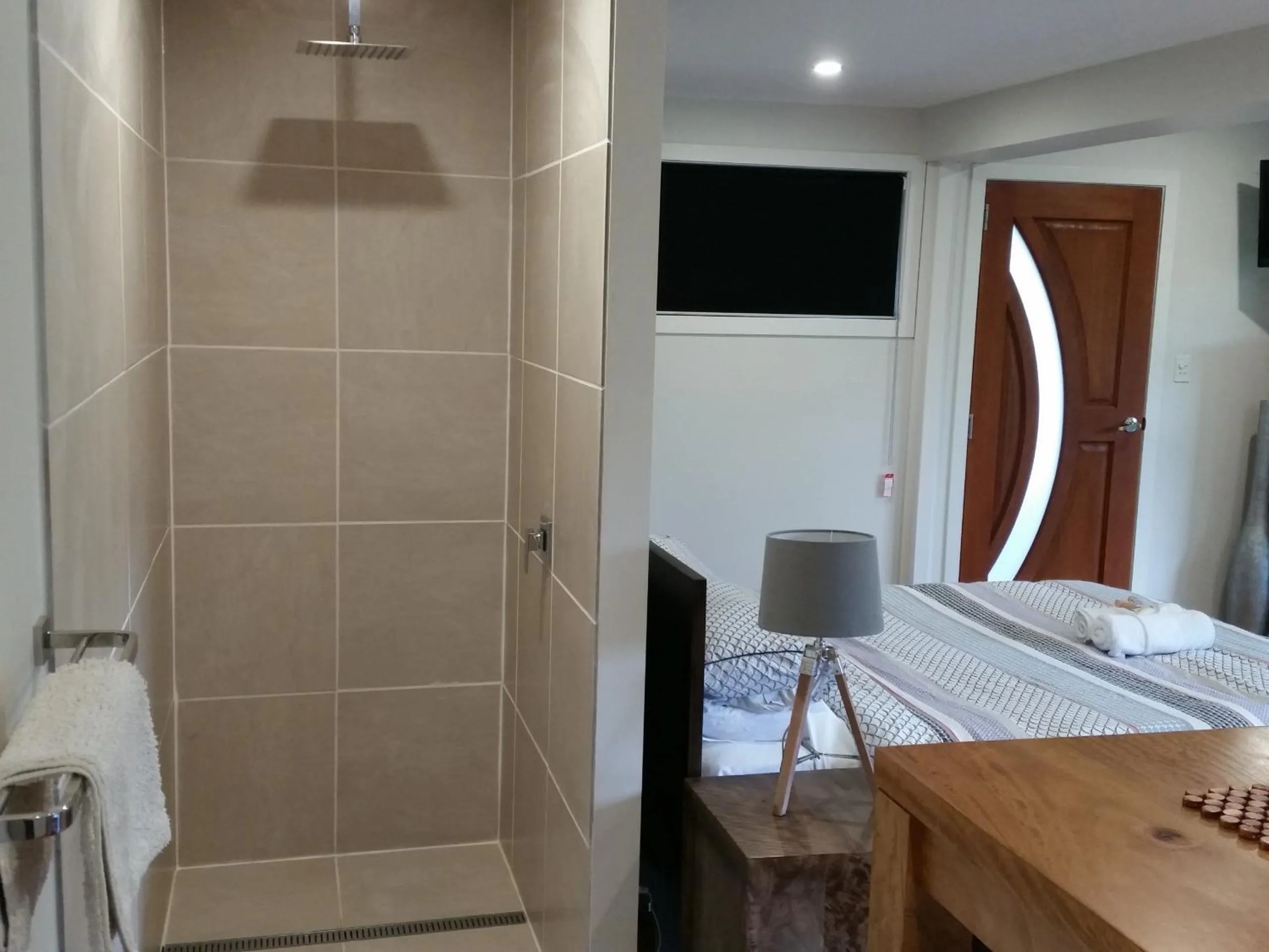 Shower, Bed in Alaya Ascend