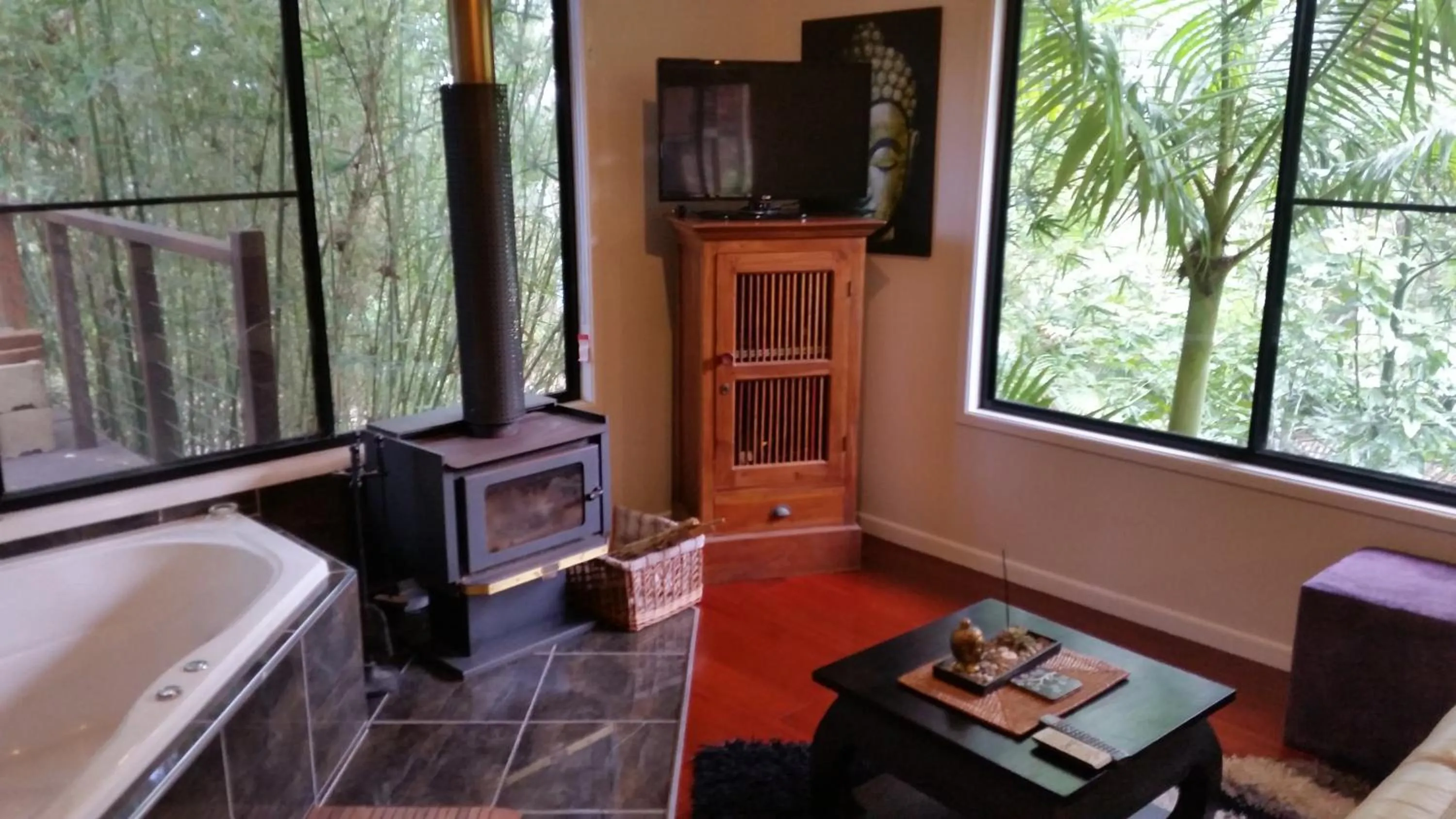 Living room in Alaya Ascend