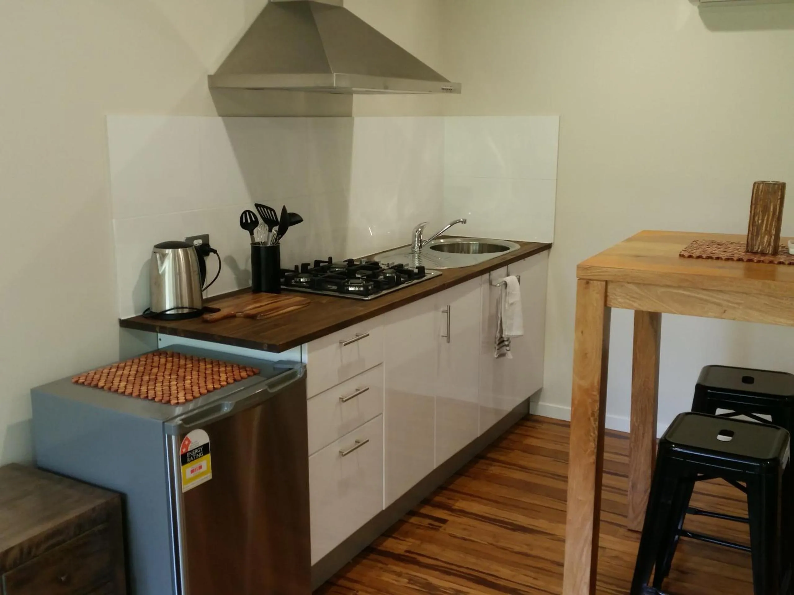 Kitchen or kitchenette in Alaya Ascend