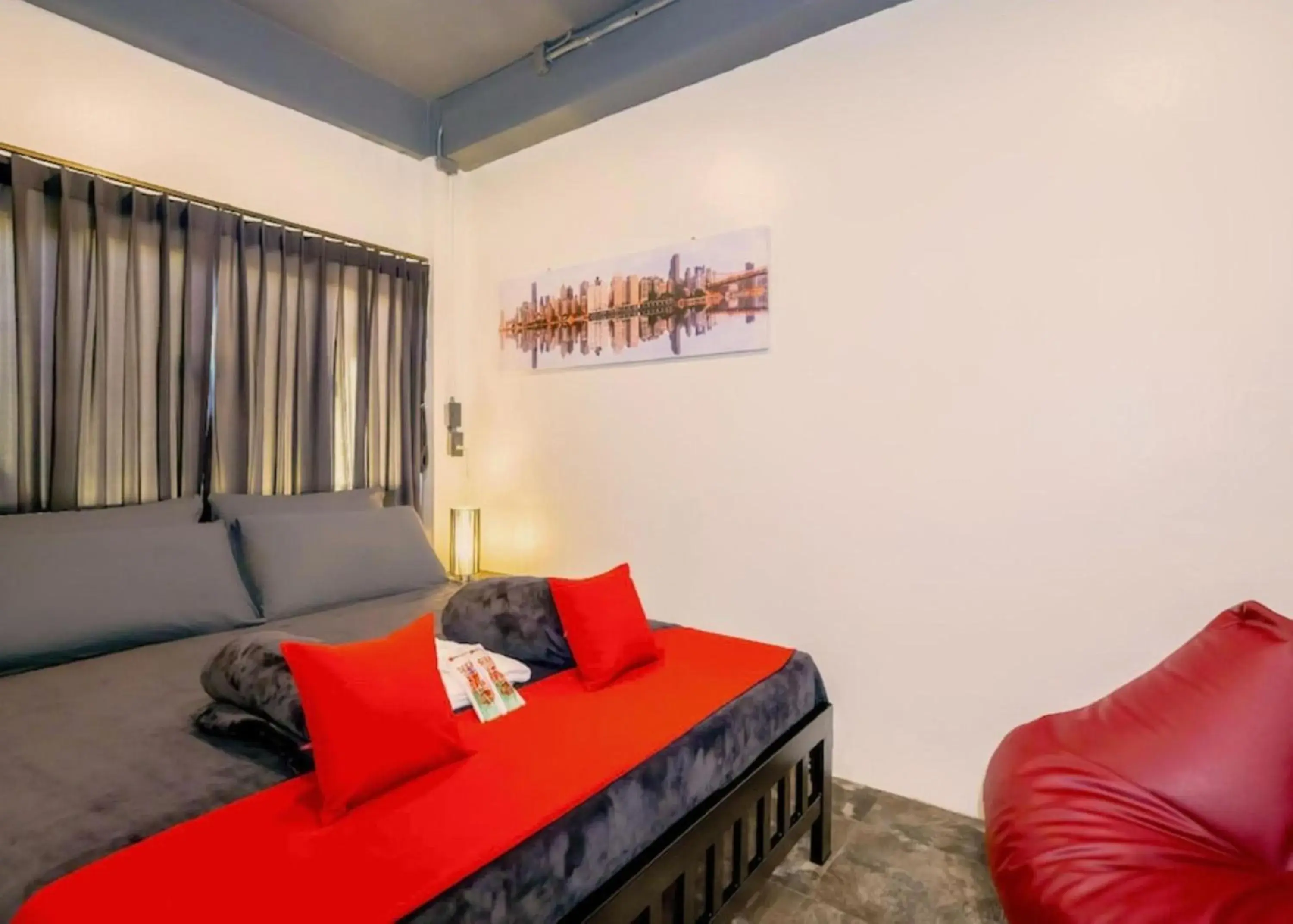 Photo of the whole room in Episode 11 Hostel Sukhumvit Photo of the whole room in Episode 11 Hostel Sukhumvit