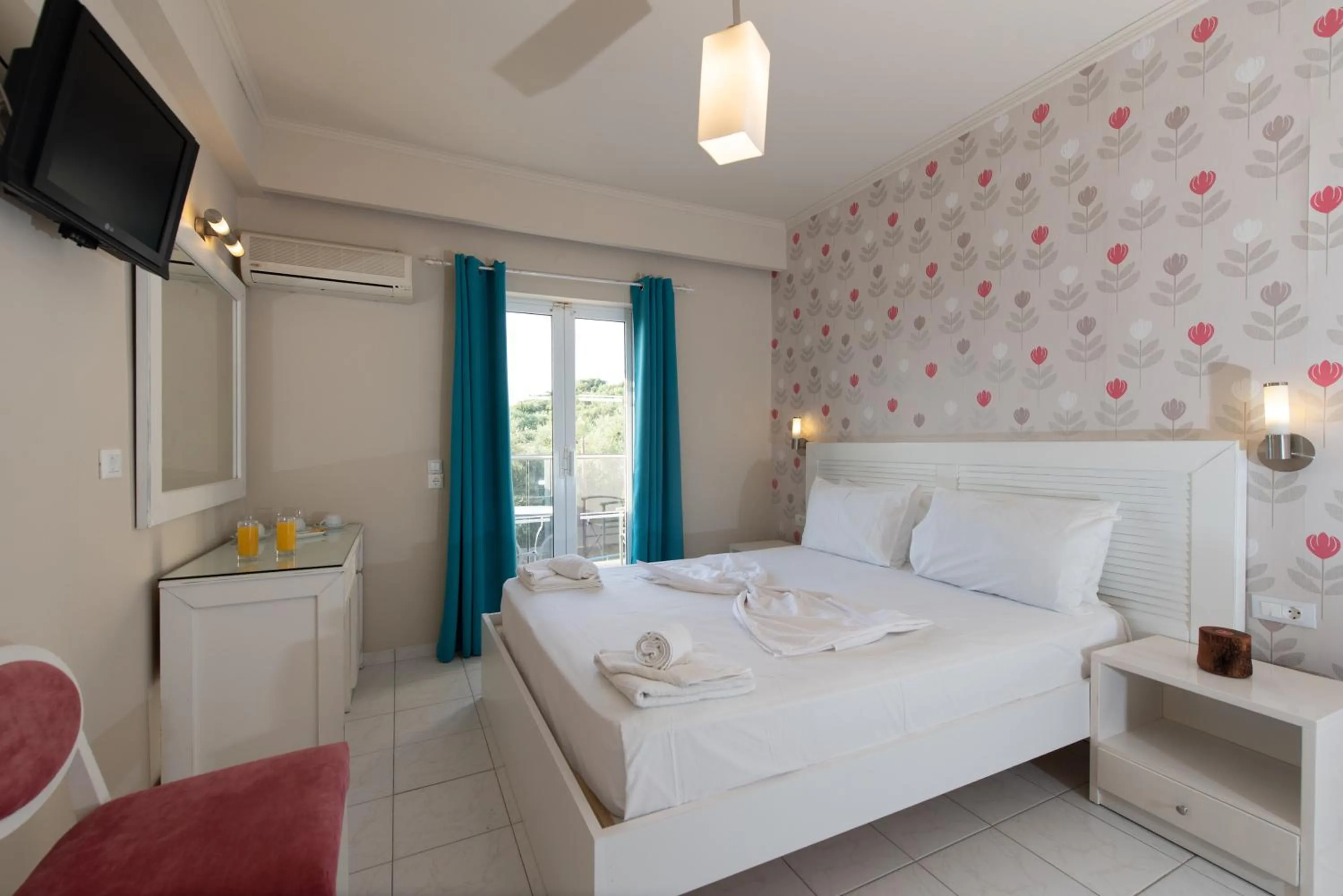 Bed in The Senses Tsilivi Hotel by Zante Plaza