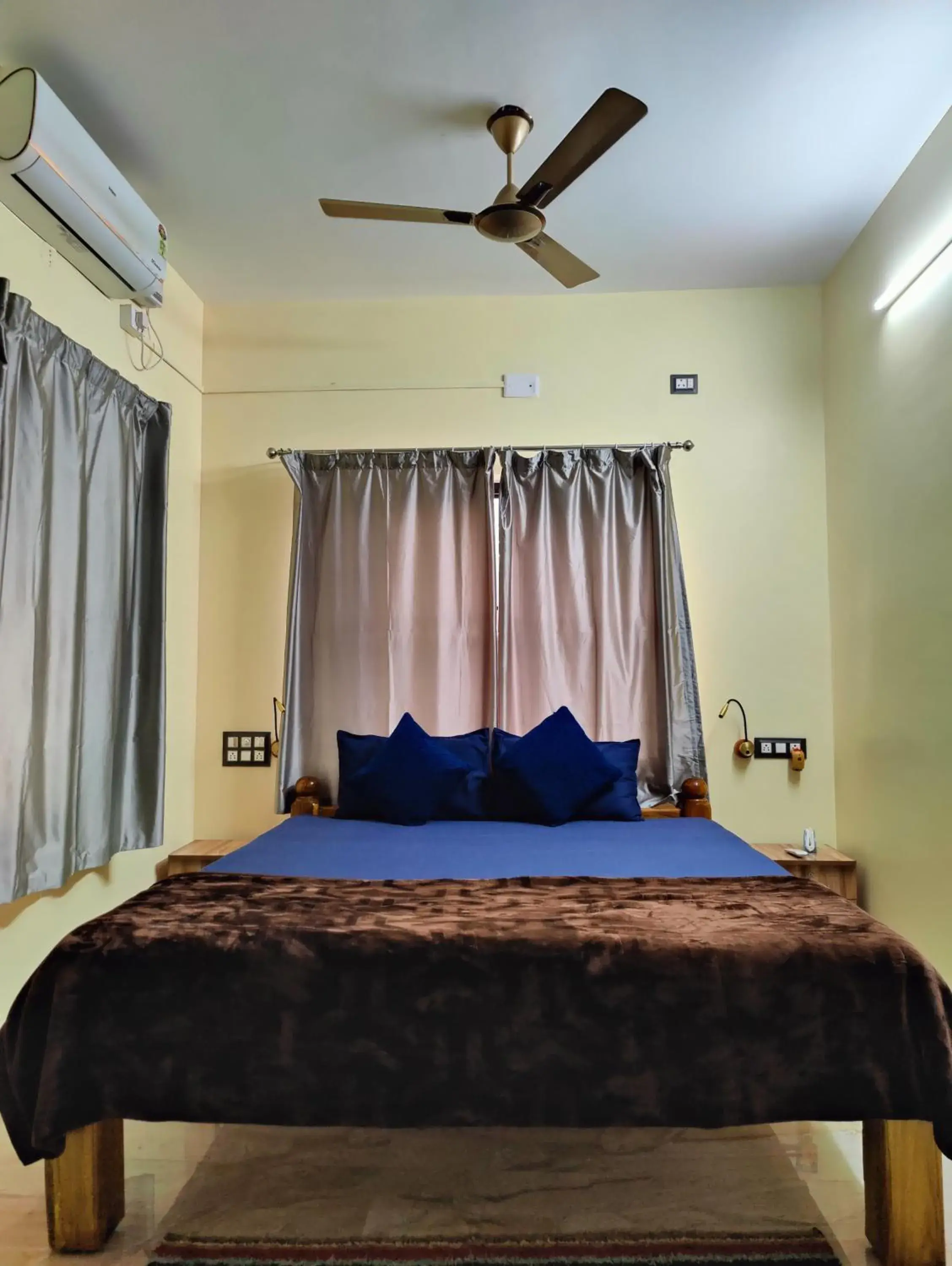 Bed in ArtKarna Bed in ArtKarna