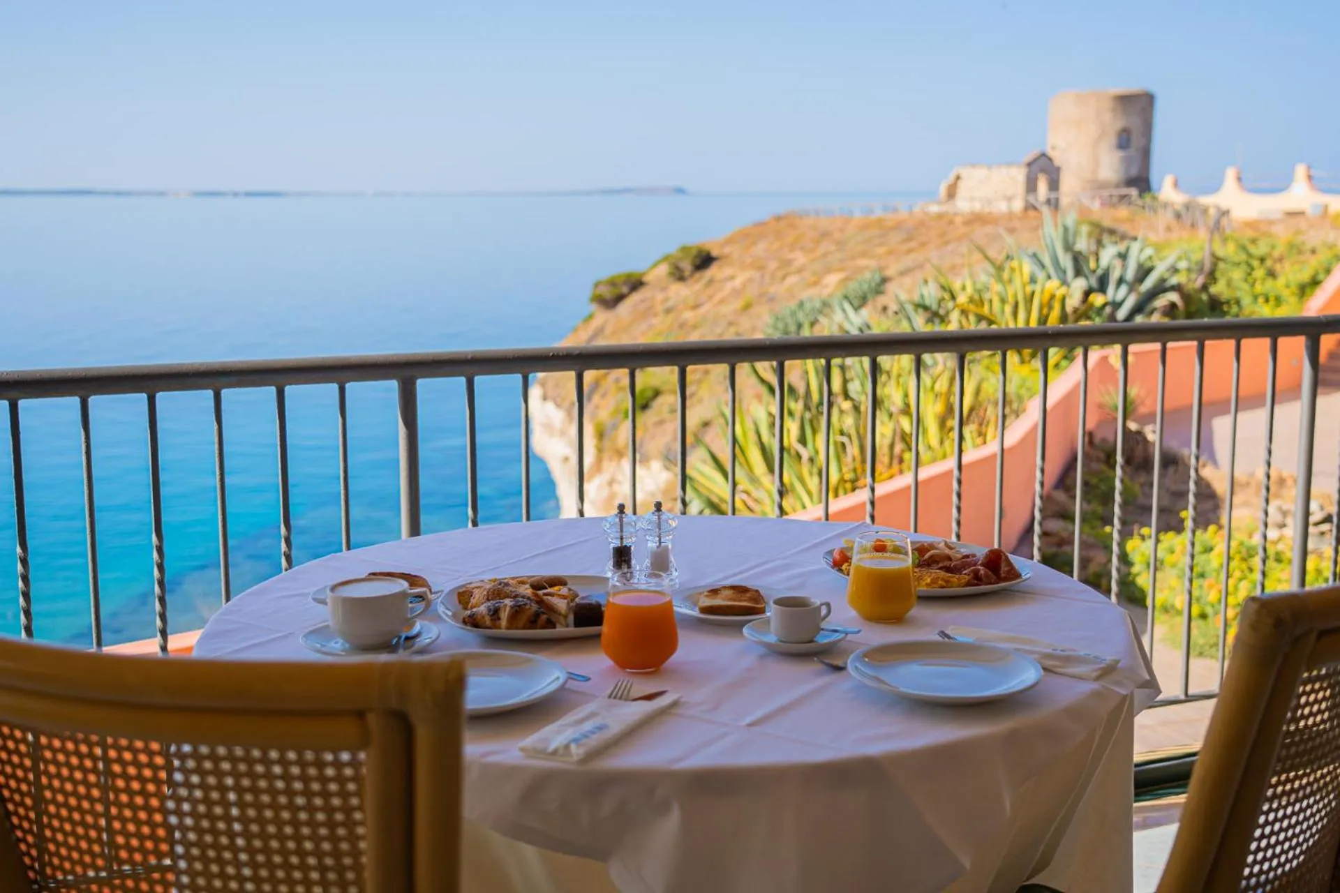 Restaurant/places to eat in Felix Hotels - Hotel La Baja