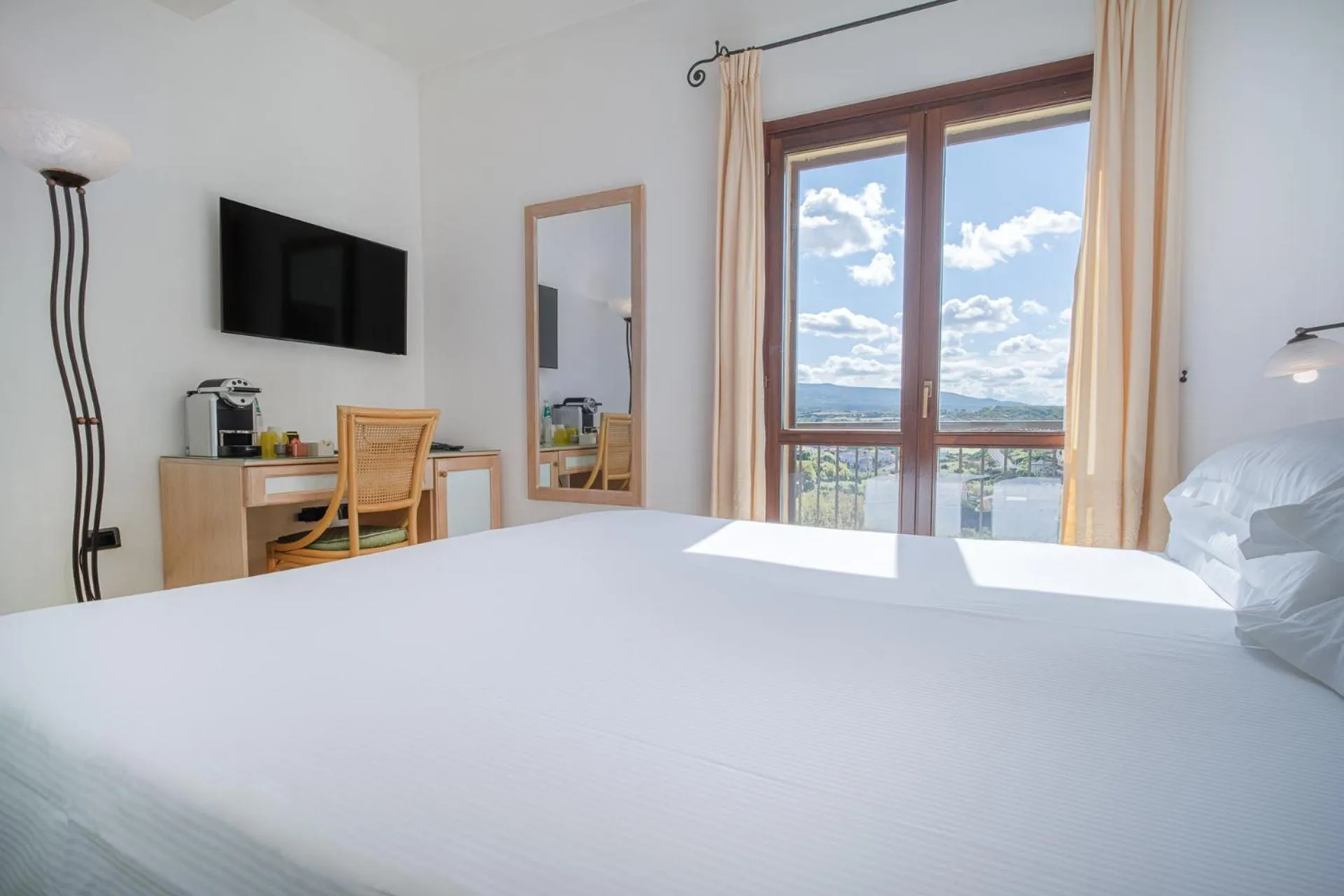 Bedroom, Bed in Felix Hotels - Hotel La Baja