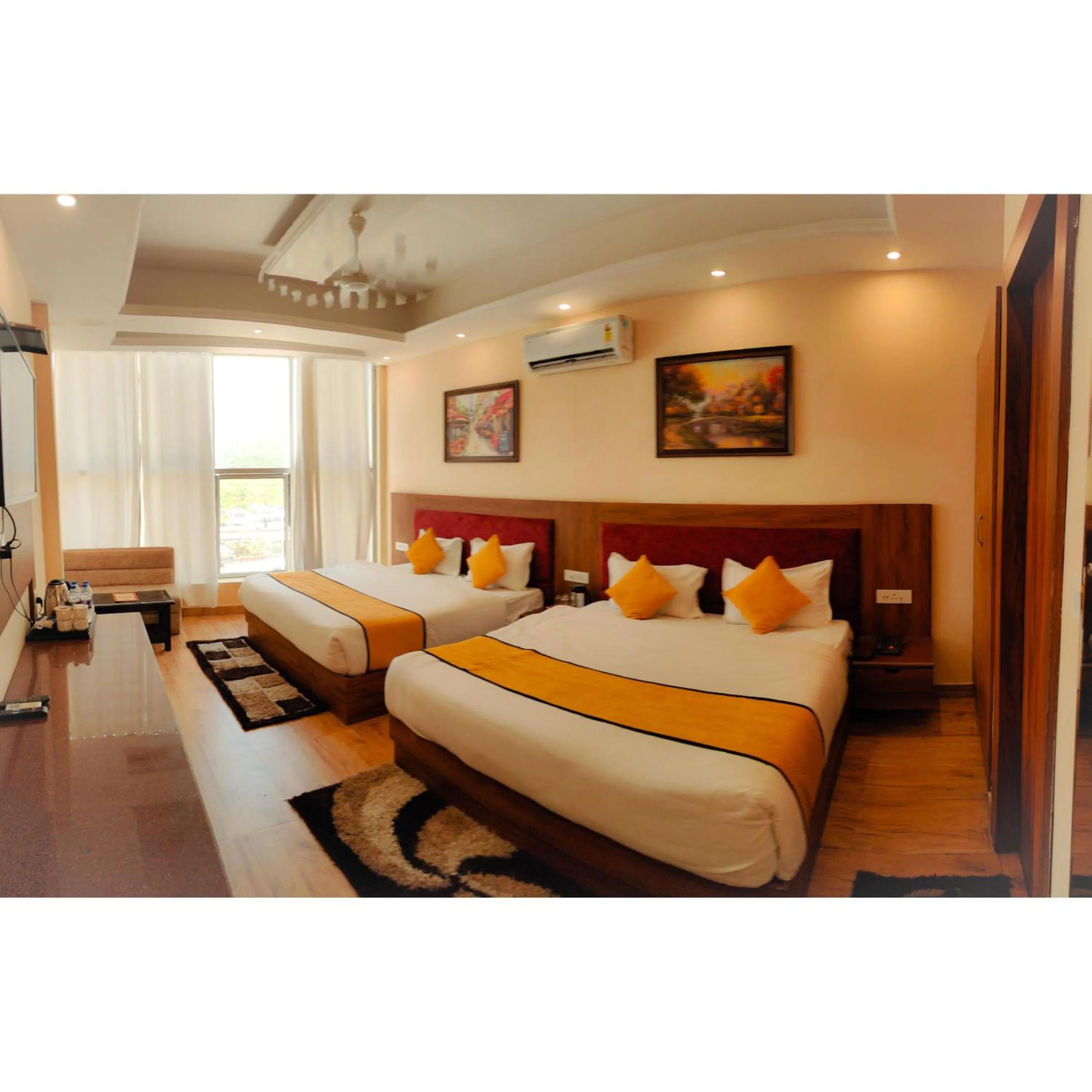 Bedroom, Bed in The Royal Bhumesh