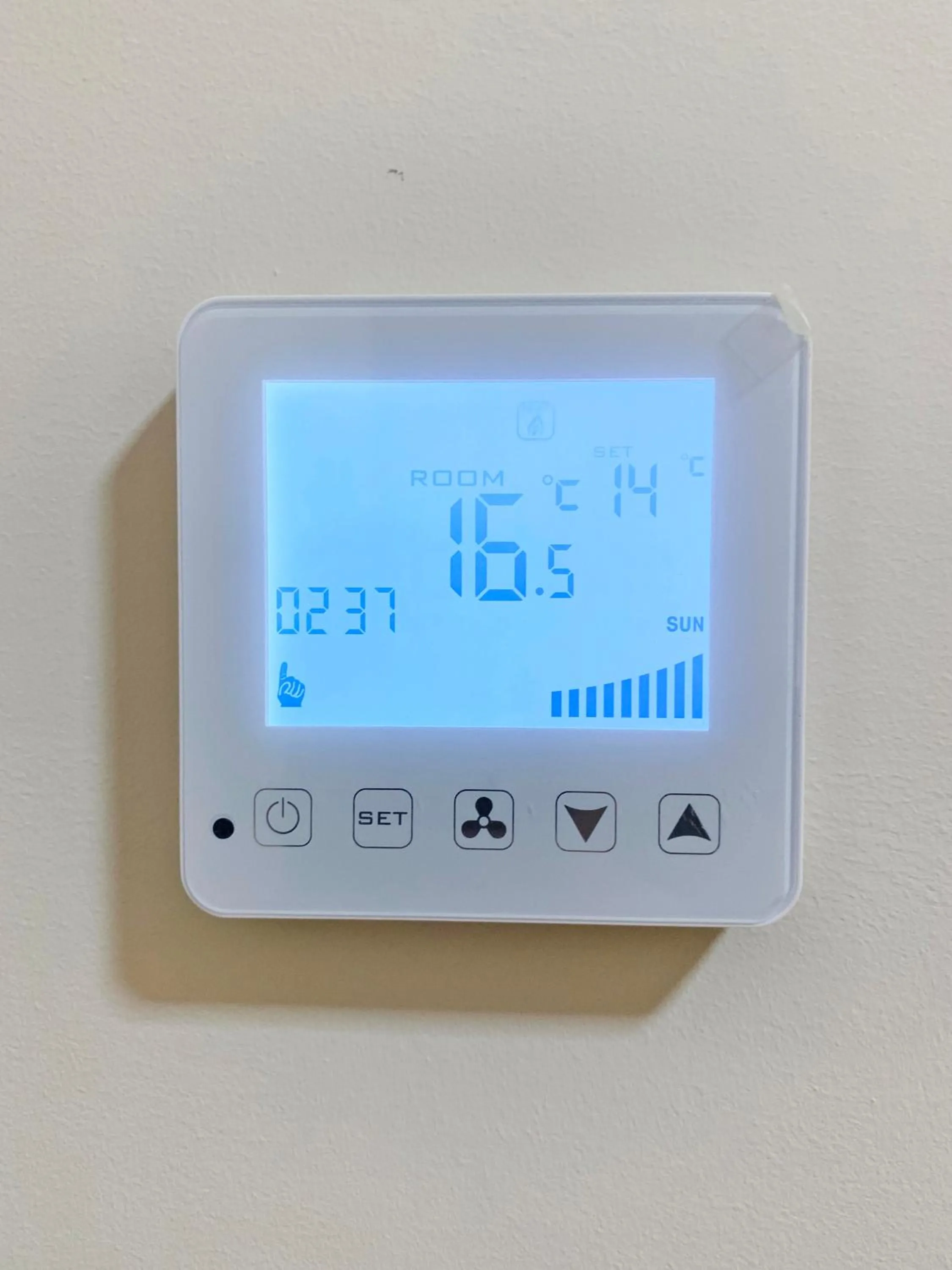 air conditioner in Uparthotel