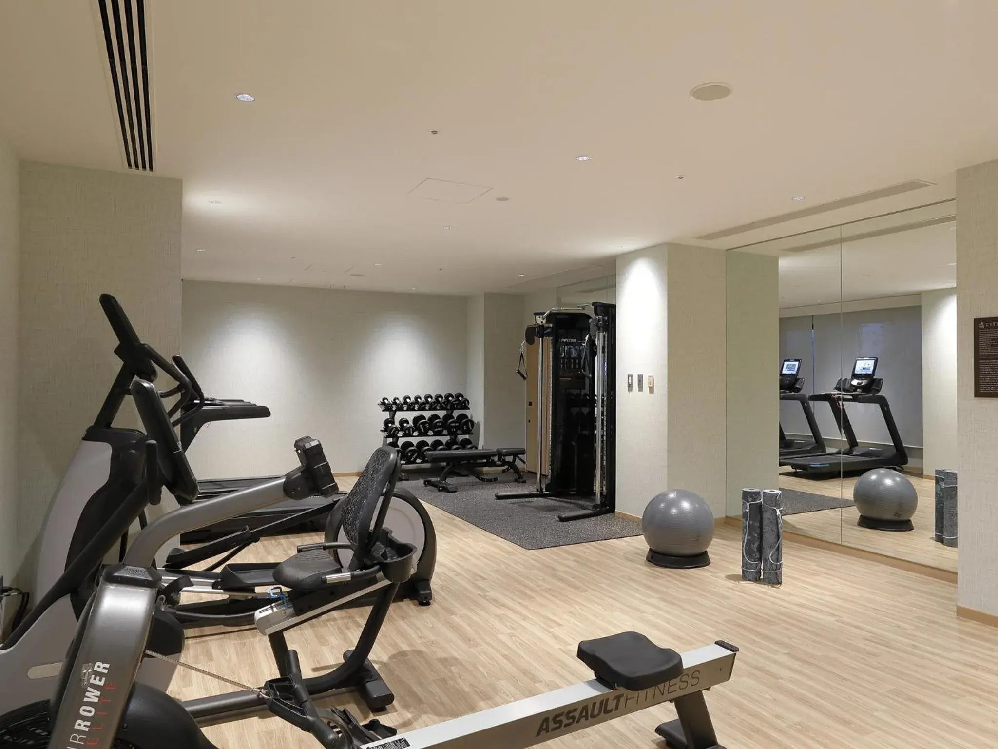 Fitness centre/facilities in Hyatt Place Kyoto Fitness centre/facilities in Hyatt Place Kyoto