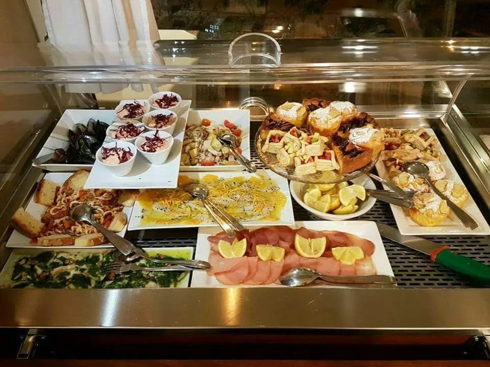 Food and drinks in Hotel Belvedere