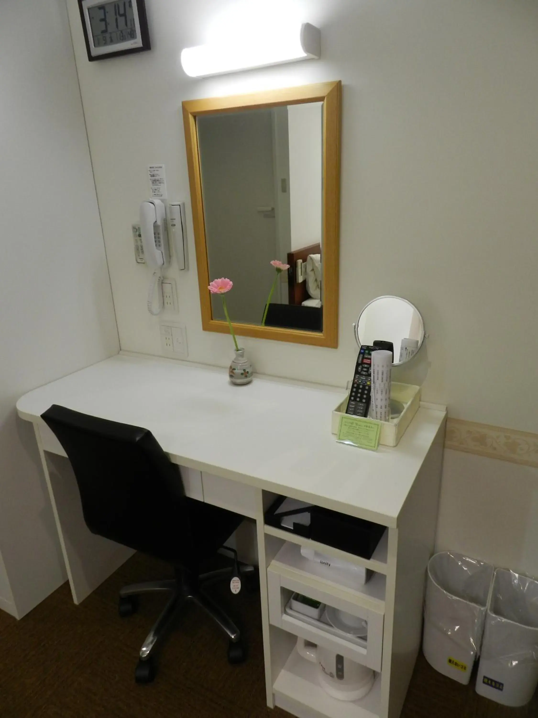 Bathroom in Hotel Check In Shijokarasuma