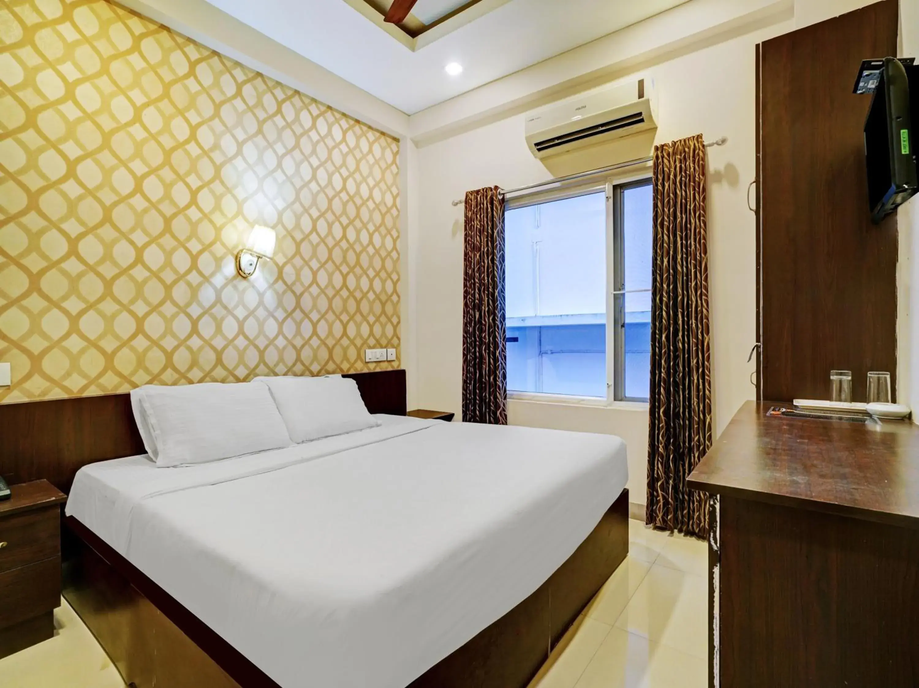 Standard Double Room in Galaxy Inn Standard Double Room in Galaxy Inn