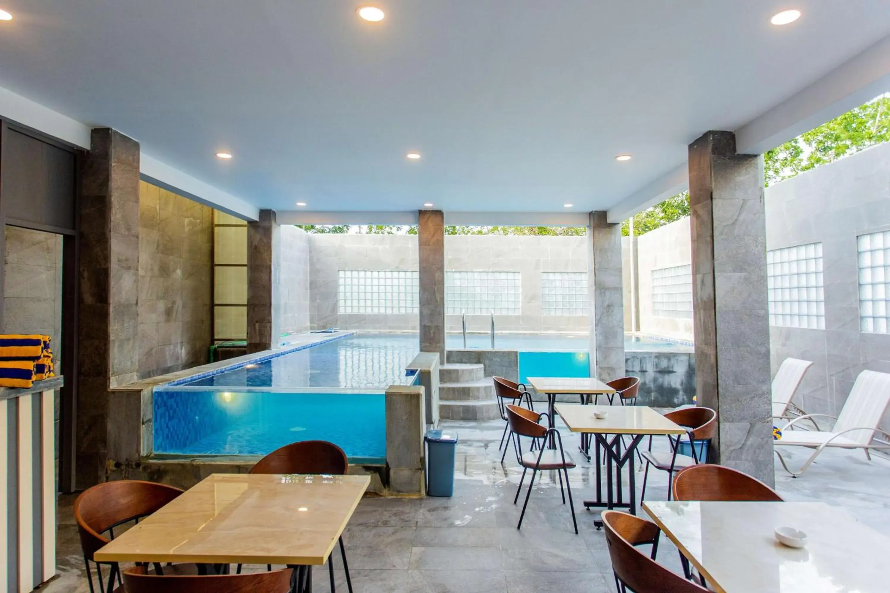 Pool view in Best Western Batang Garing Pool view in Best Western Batang Garing