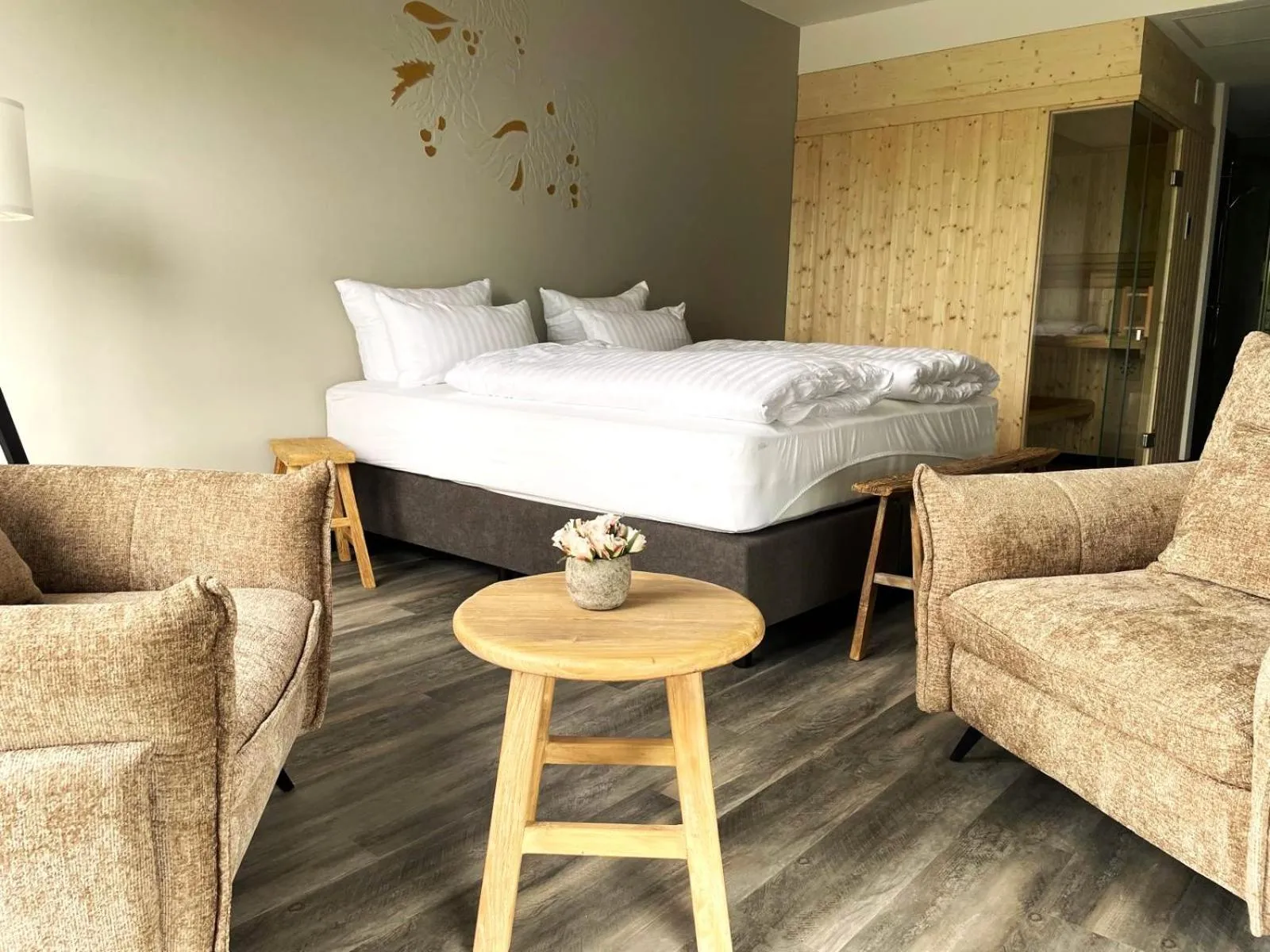 Bed in Hotel Schloss Rattey