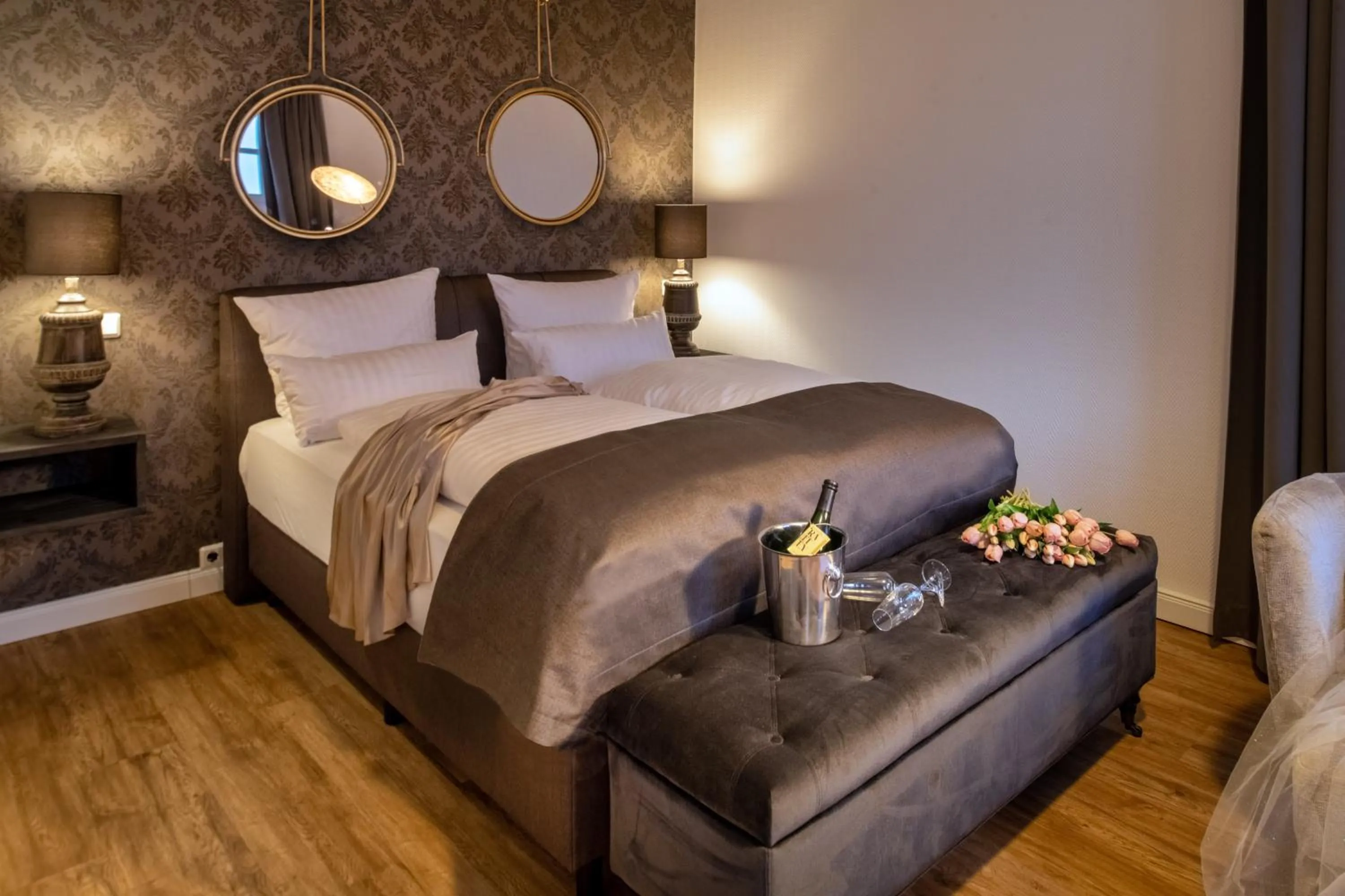 Bedroom, Bed in Hotel Schloss Rattey