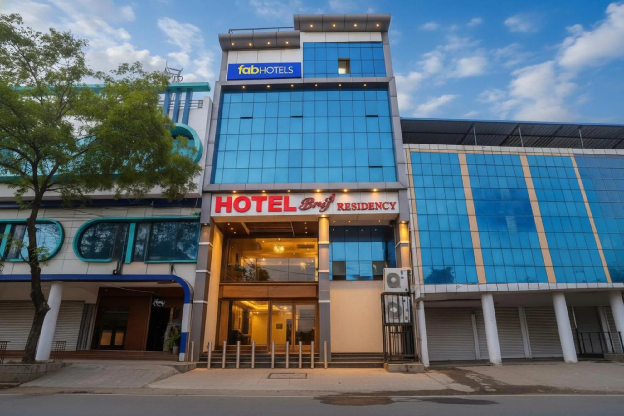 Facade/entrance in FabHotel Brij Residency