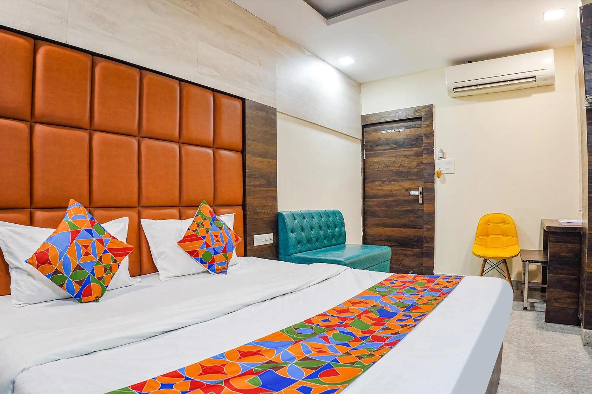 Bed in FabHotel Brij Residency