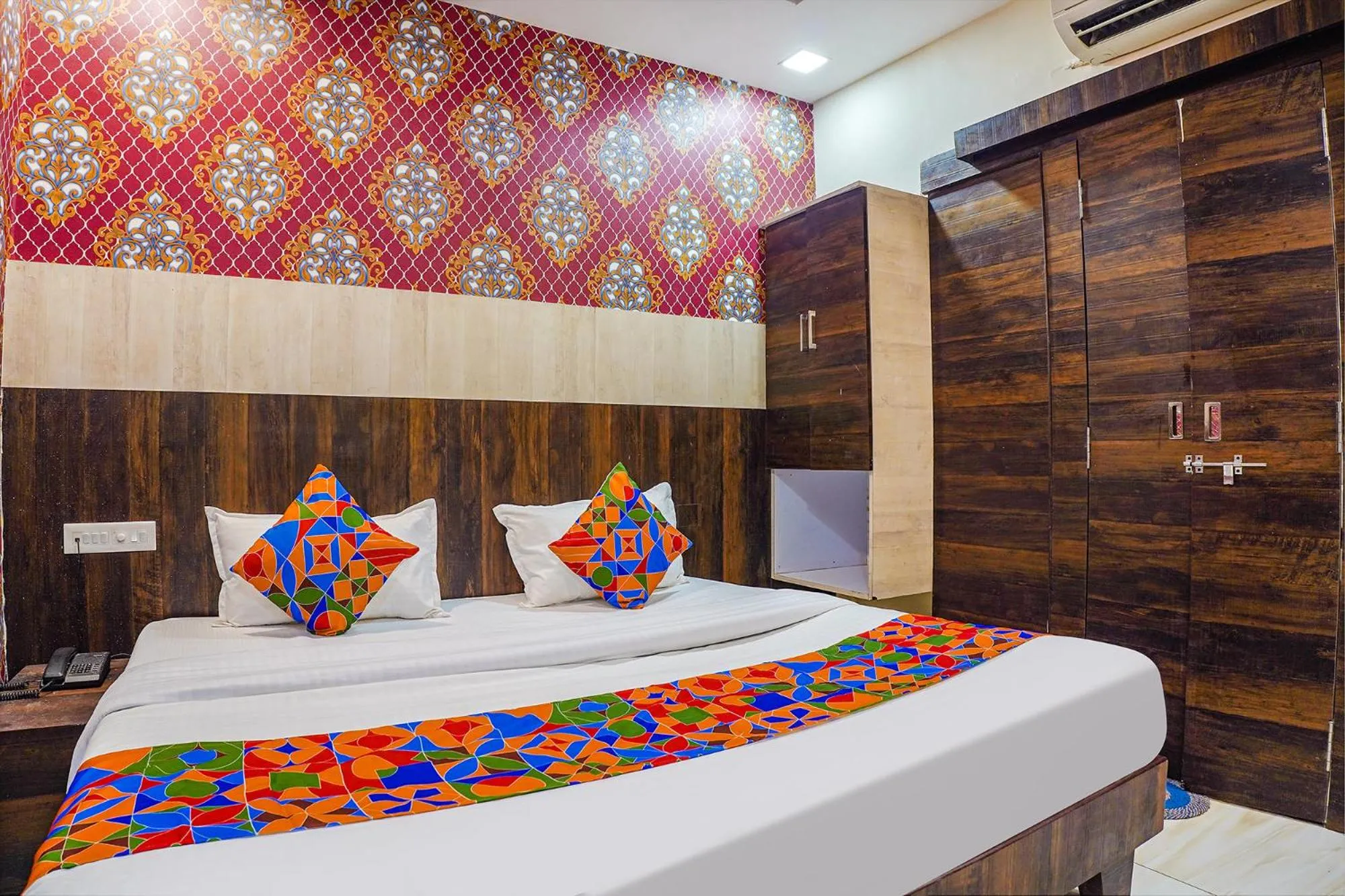 Bed in FabHotel Brij Residency