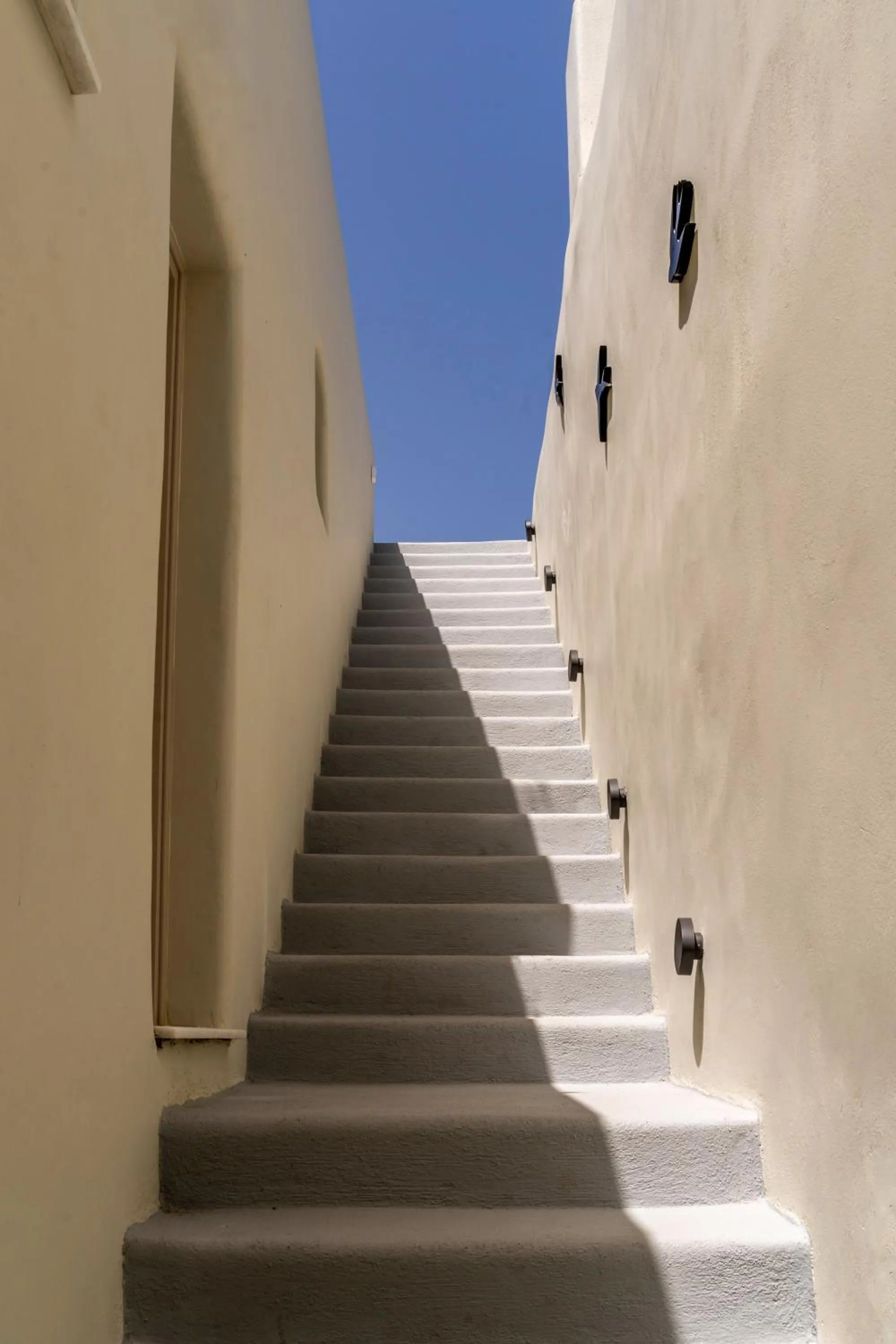 Facade/entrance in Wine and Yard Caves
