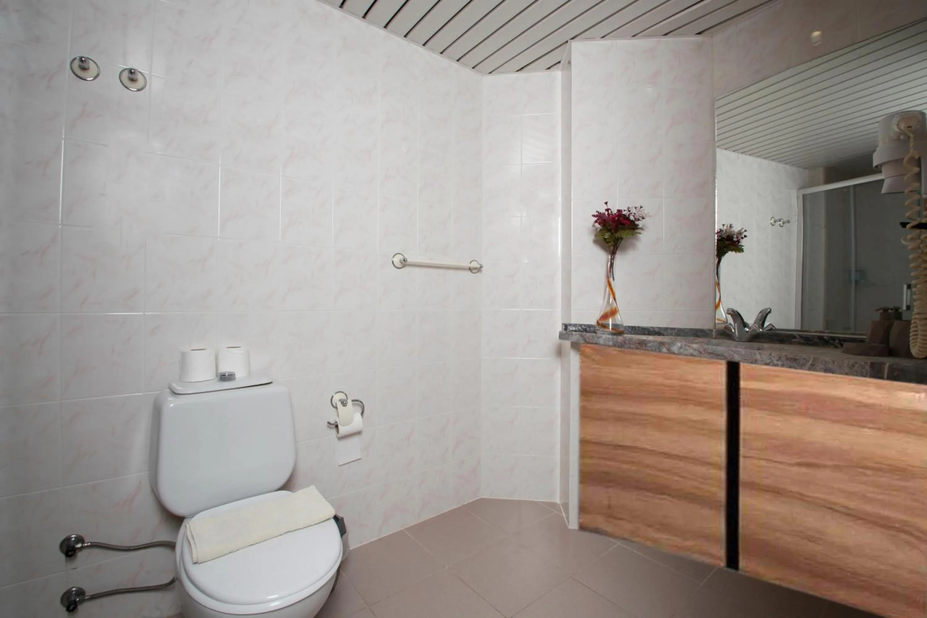 Bathroom in Yuvam Prime Beach Hotel