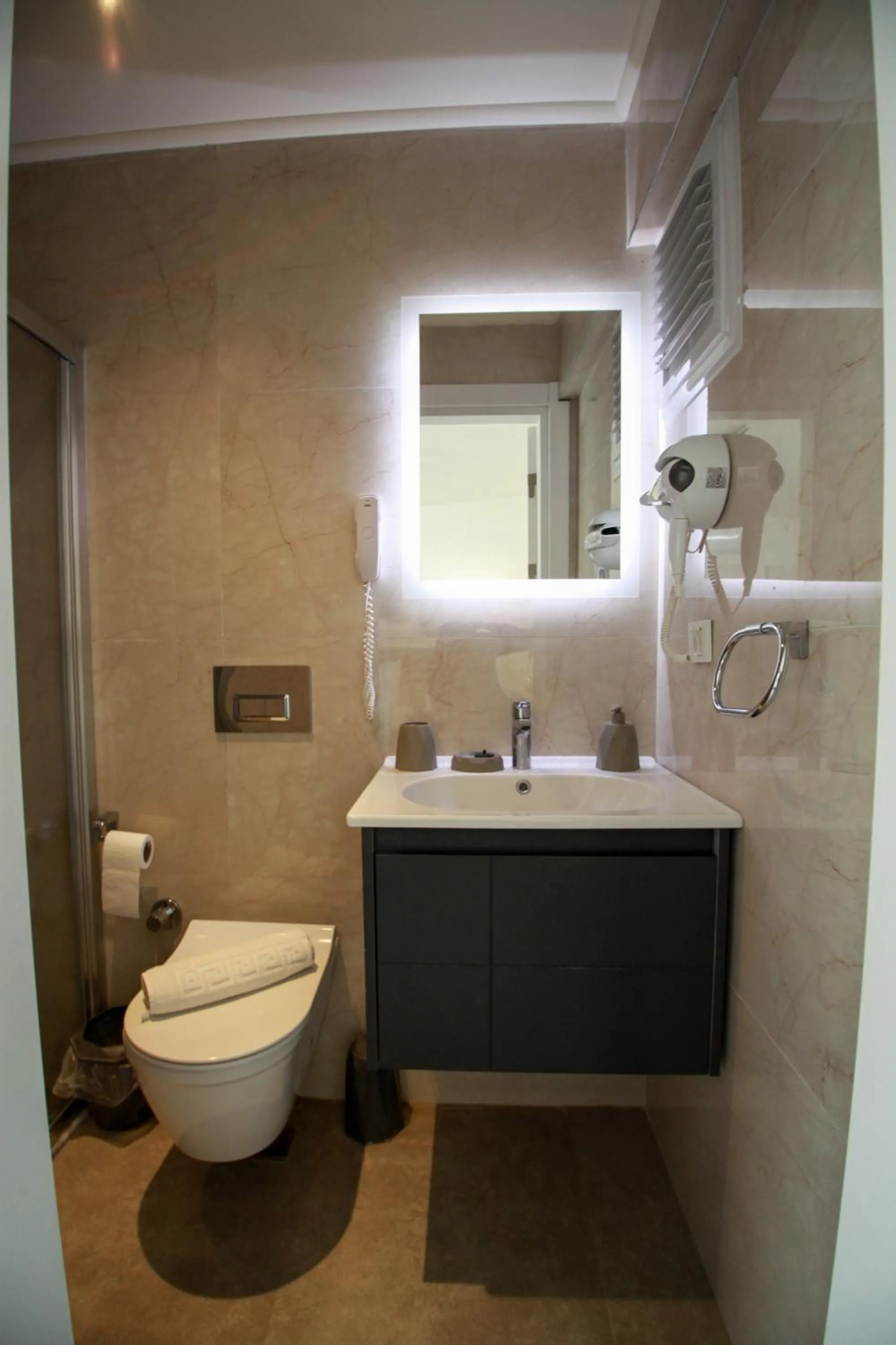 Bathroom in Yuvam Prime Beach Hotel